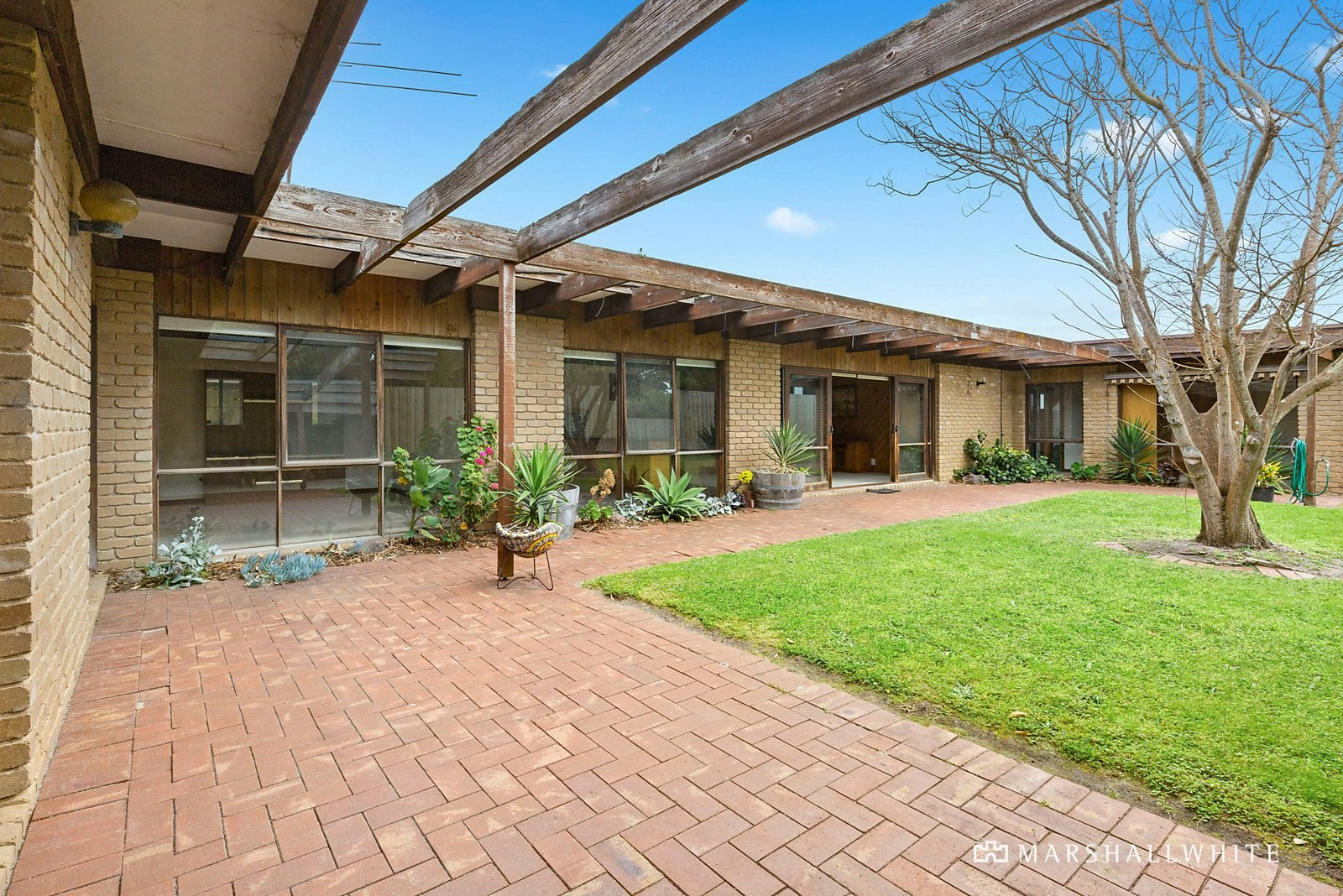 16 Normanby Road, Sorrento, VIC