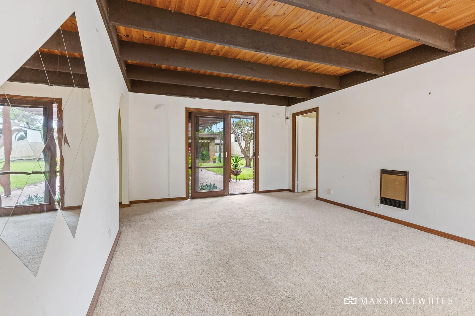 16 Normanby Road, Sorrento, VIC