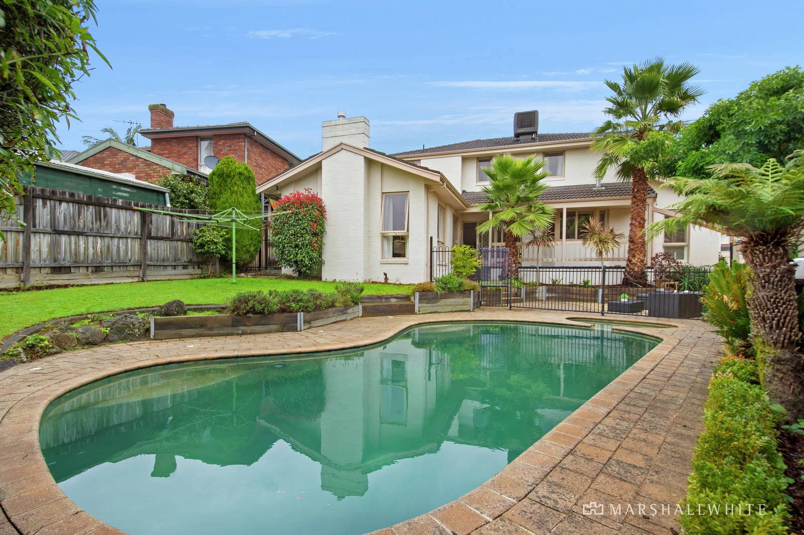 31 Tidcombe Crescent, Doncaster East, VIC