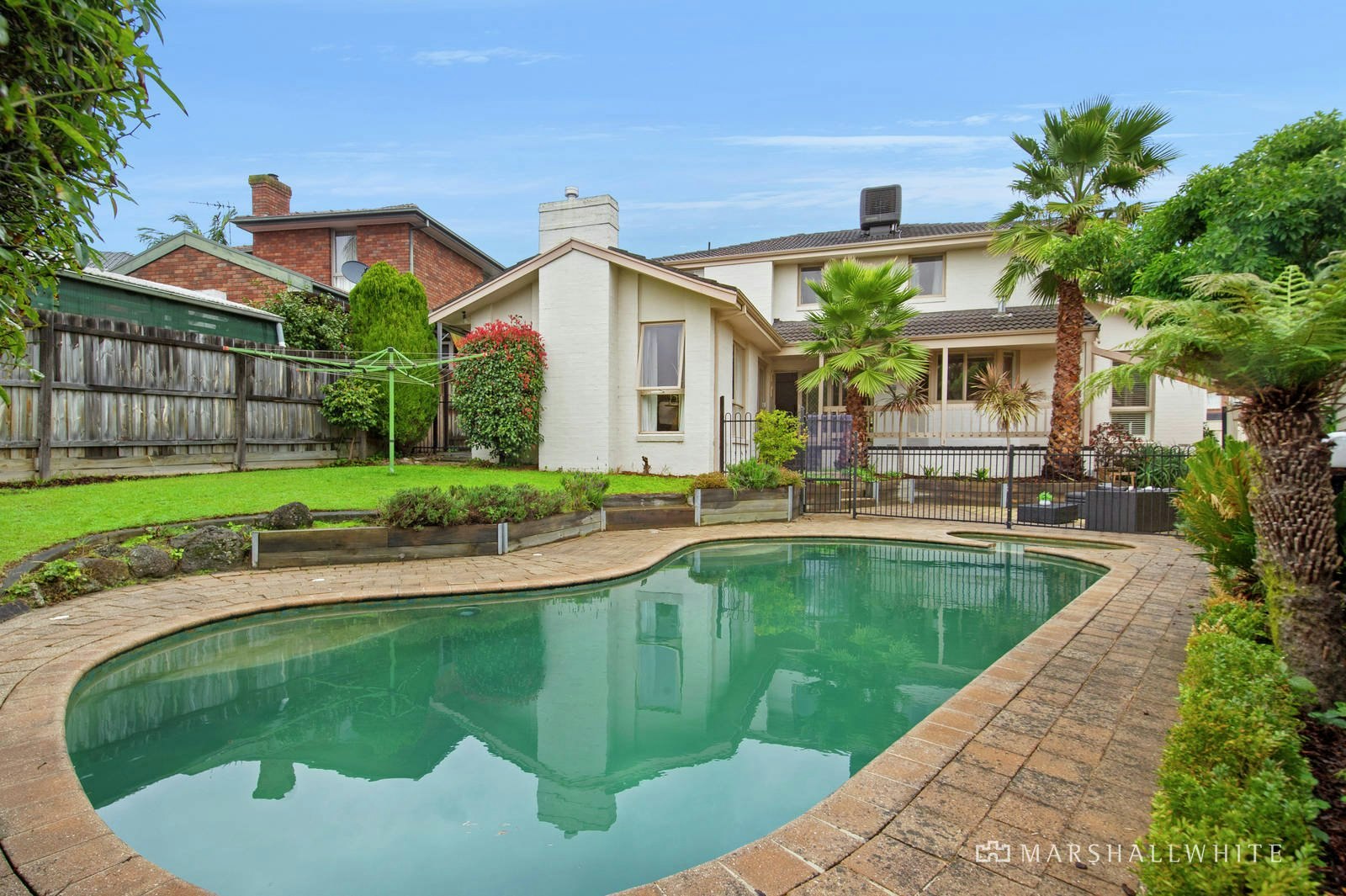 31 Tidcombe Crescent, Doncaster East, VIC