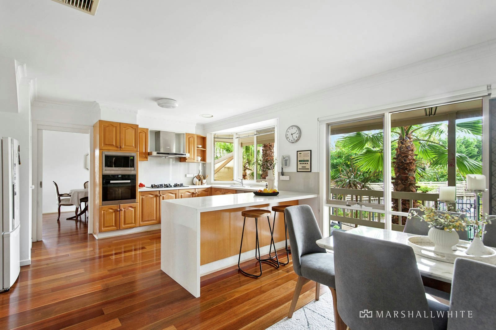 31 Tidcombe Crescent, Doncaster East, VIC