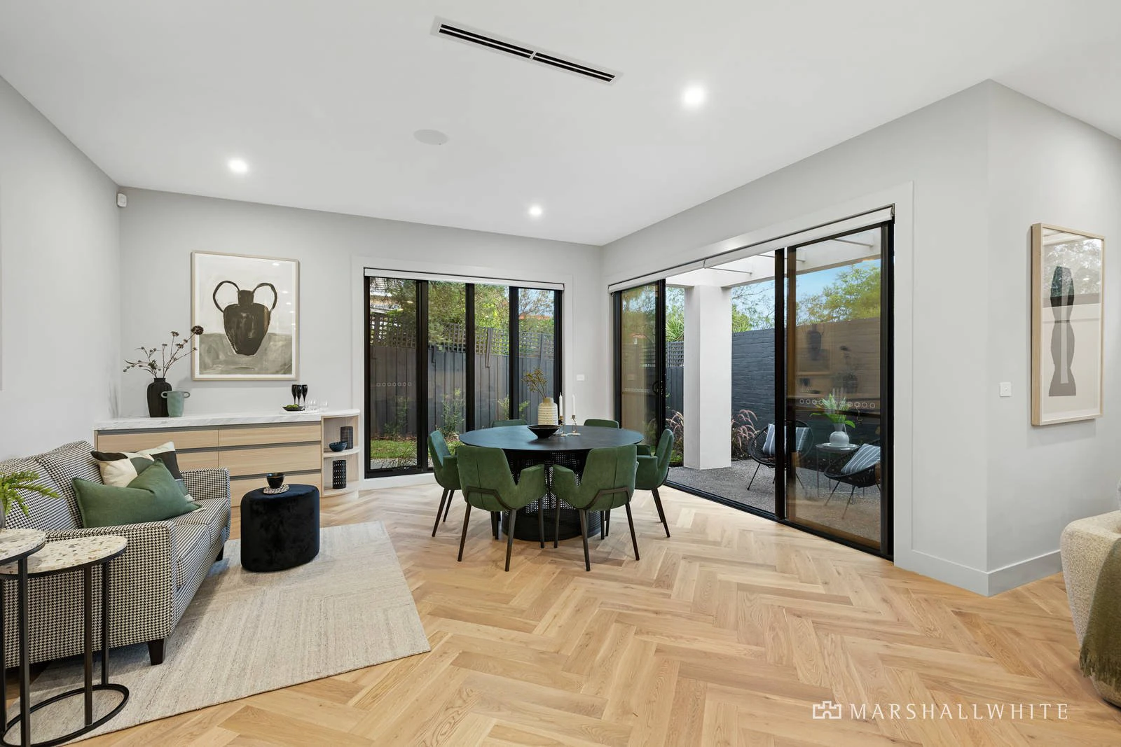 20 Finlayson Street, Doncaster, VIC