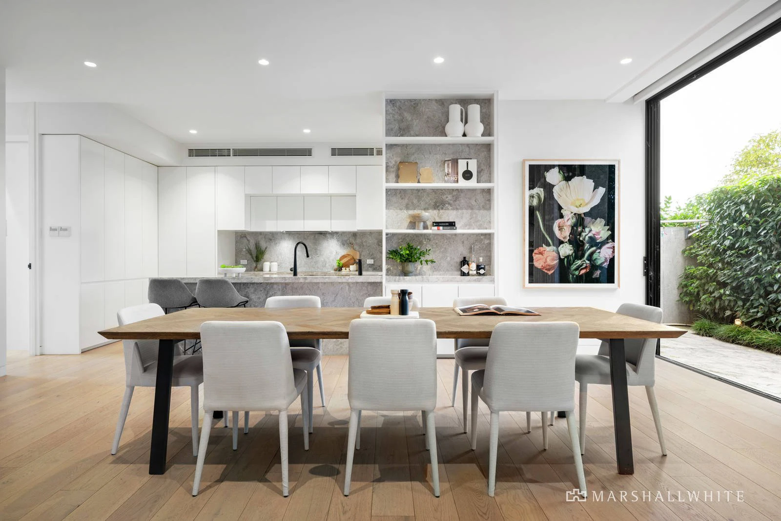 2 Horton Close, Brighton, VIC