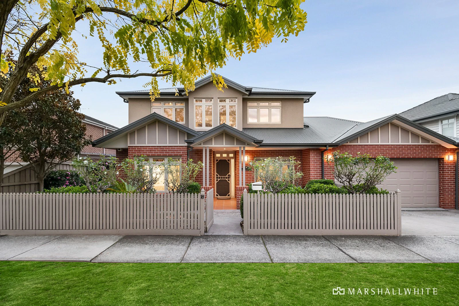 18 Stanley Drive, Doncaster, VIC
