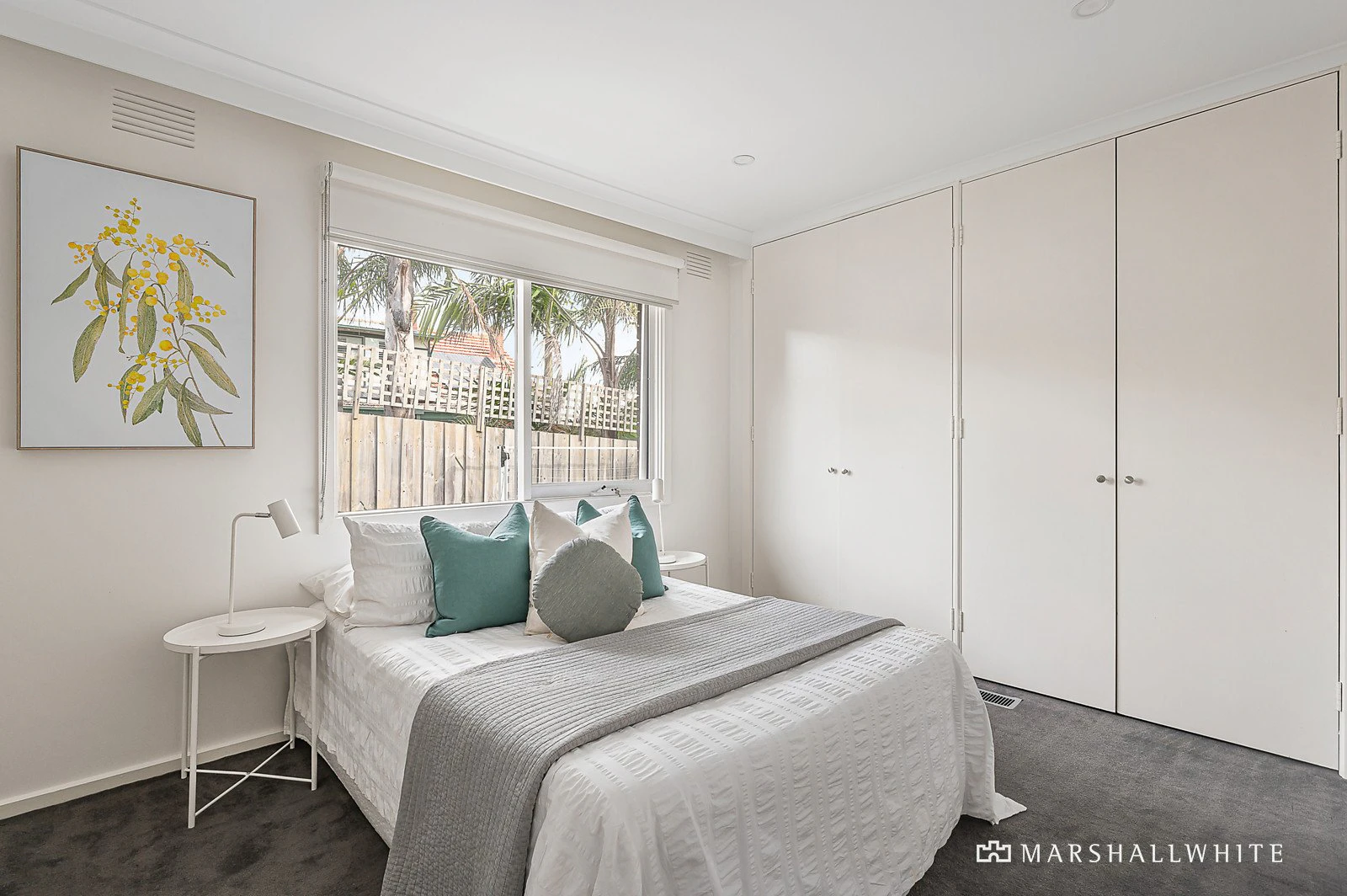 2/13 Benwerrin Road, Surrey Hills, VIC