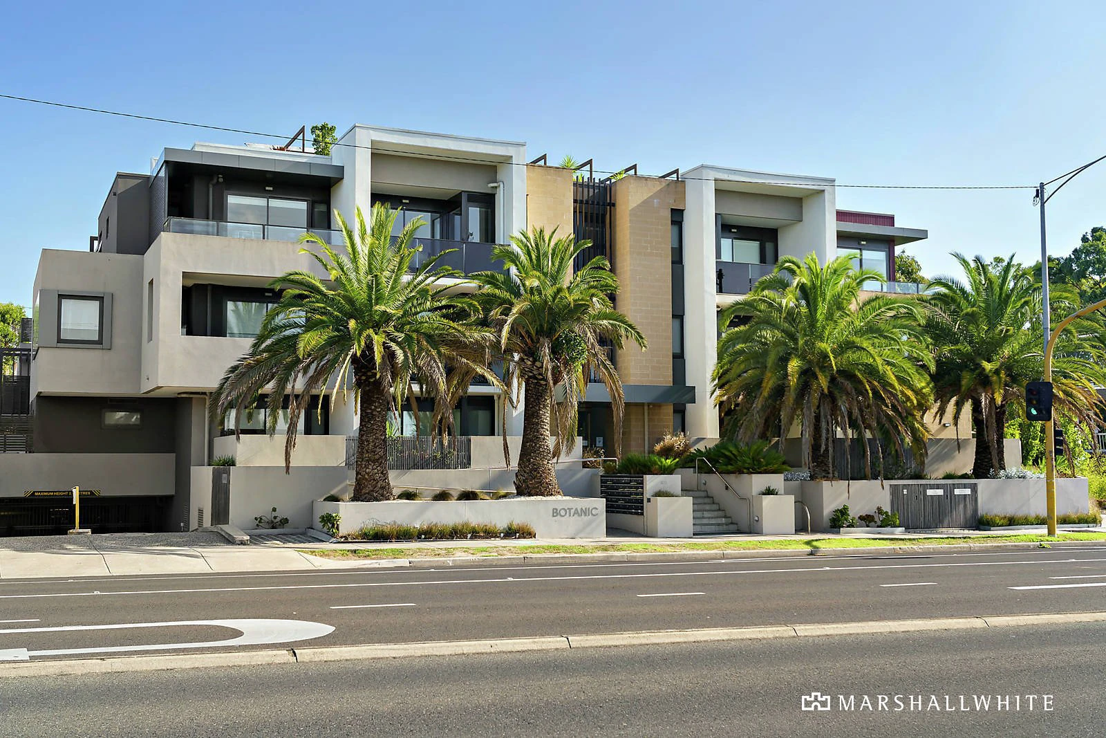 31/872-874 Doncaster Road, Doncaster East, VIC