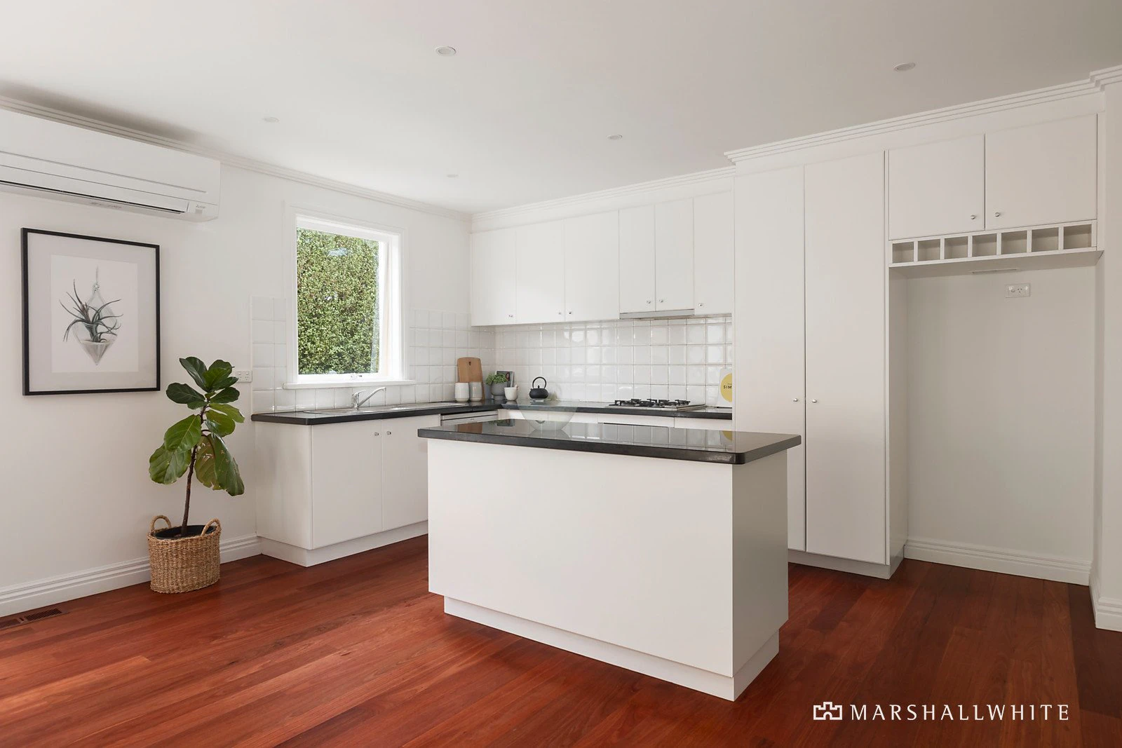 2 Moresby Street, Canterbury, VIC