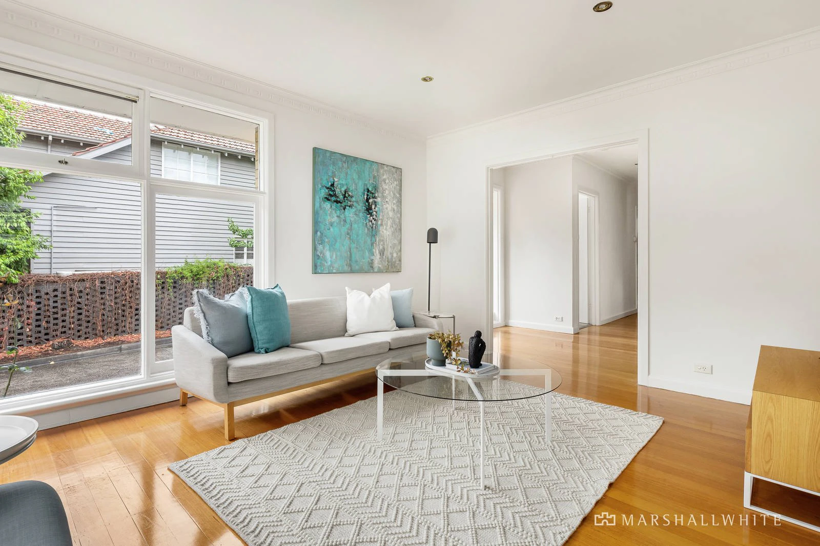 1/4 Hillside Parade, Glen Iris, VIC