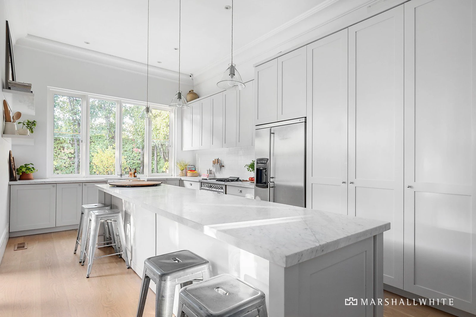 9 Central Park Road, Malvern East, VIC