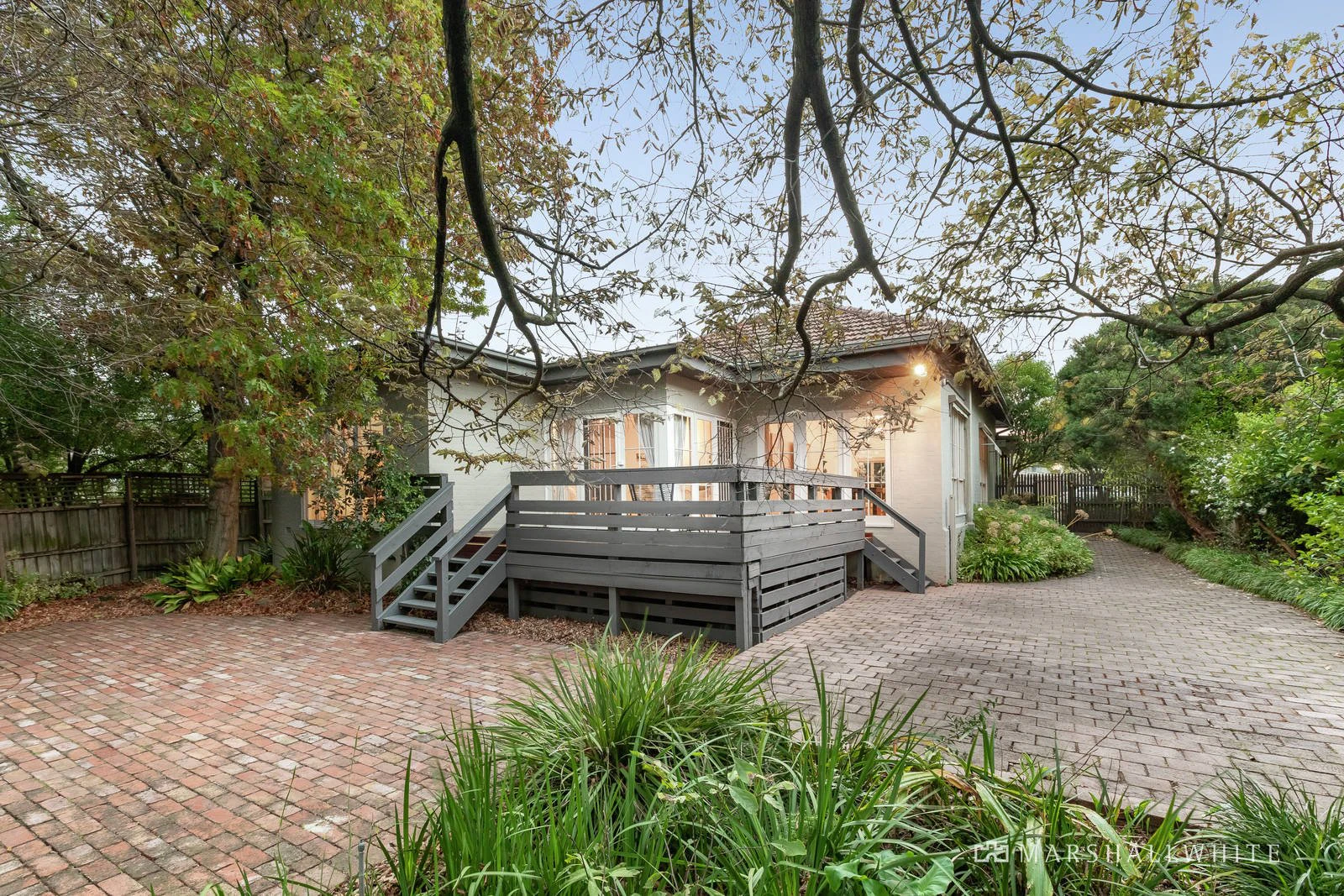 13 Athelstan Road, Camberwell, VIC