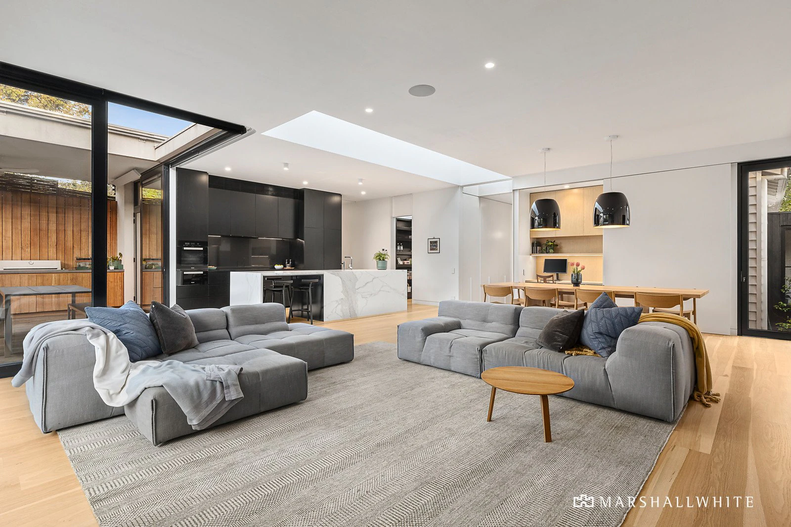 29 Kingston Road, Surrey Hills, VIC
