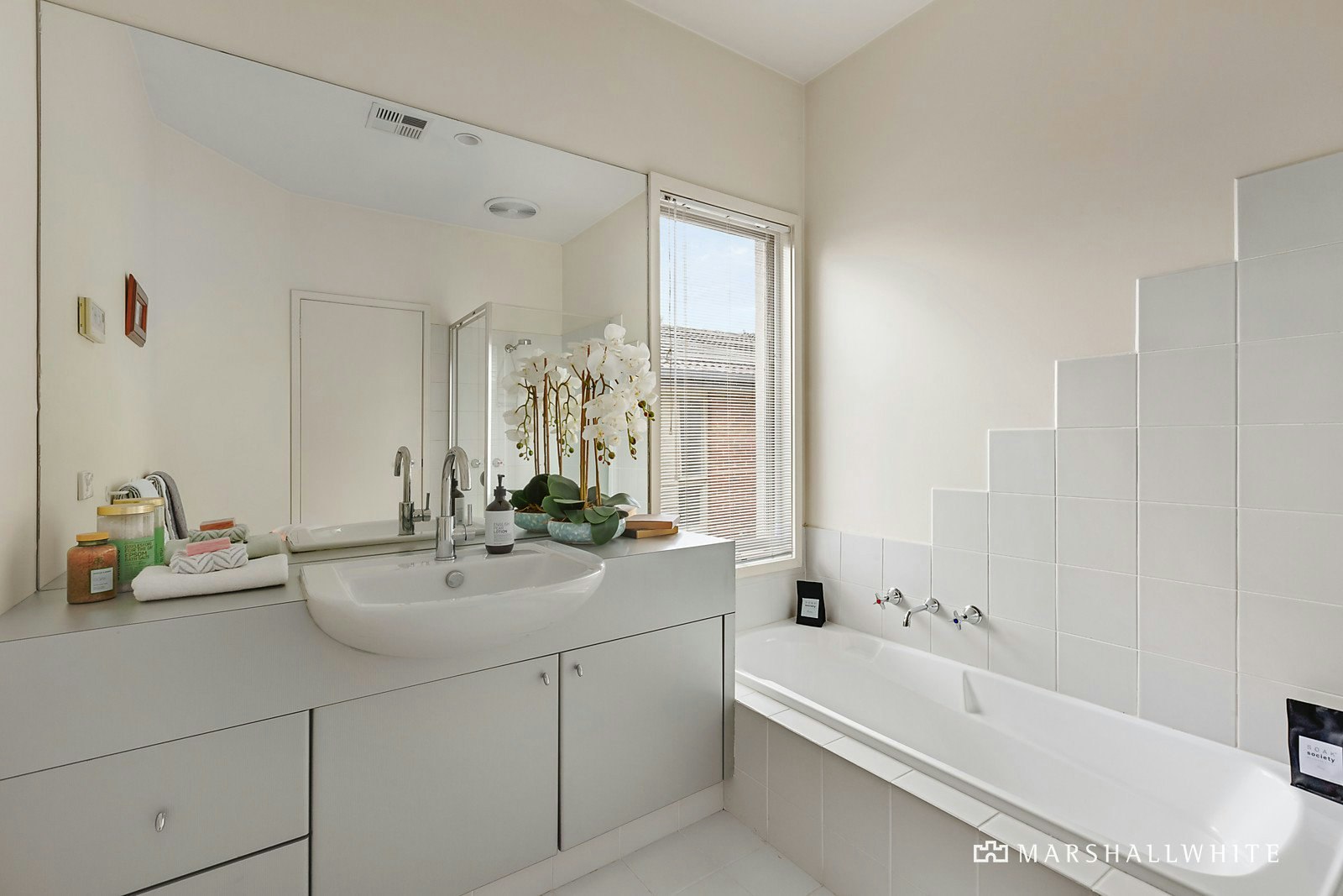 15 Cloverdale Road, Glen Iris, VIC