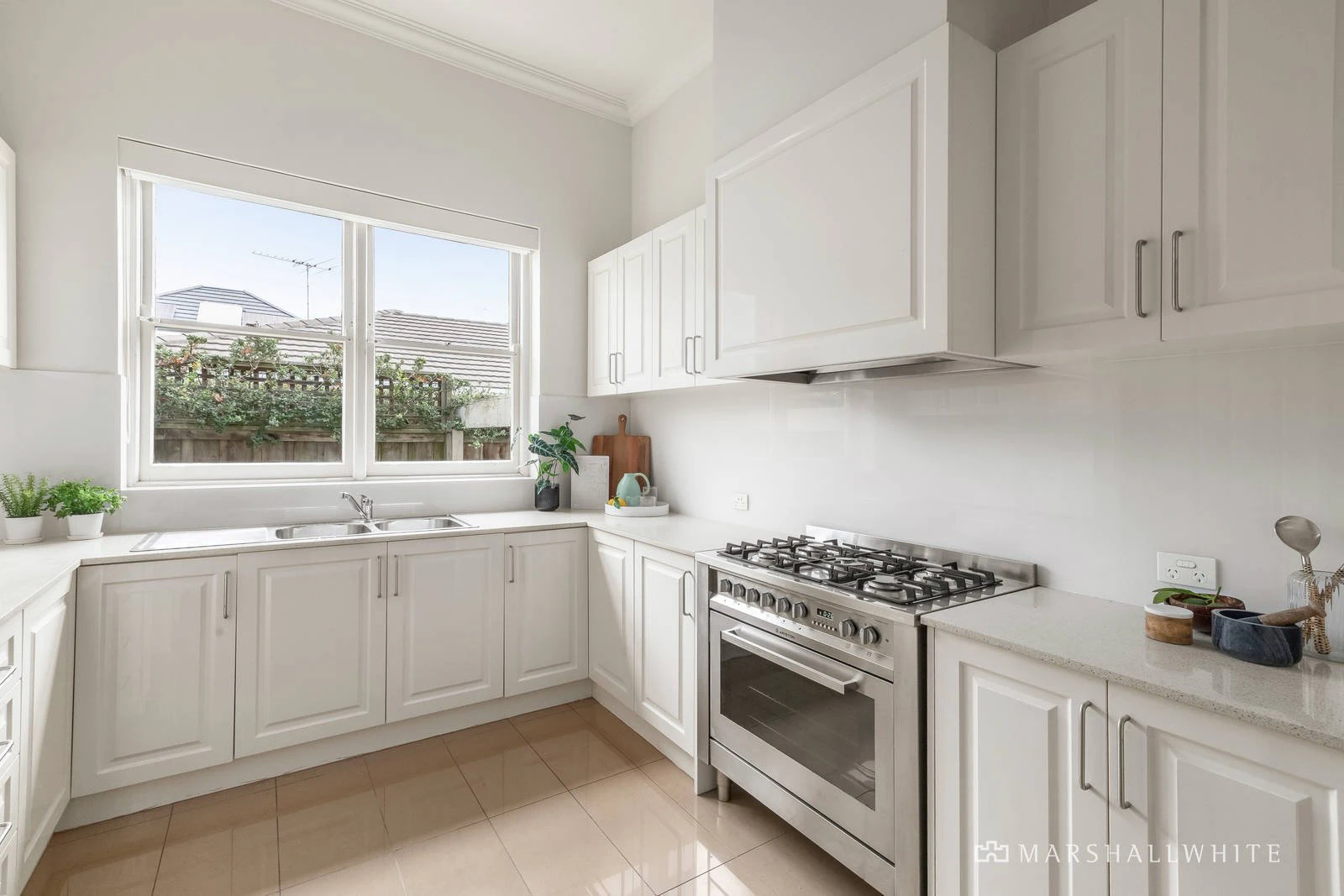 13 Athelstan Road, Camberwell, VIC