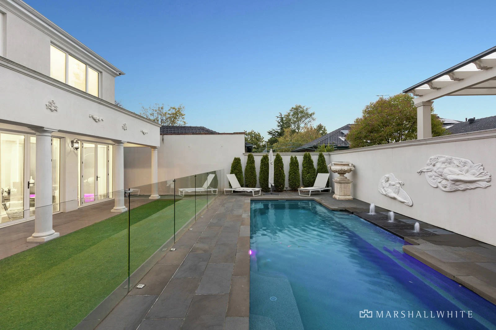2 Stanley Grove, Canterbury, VIC