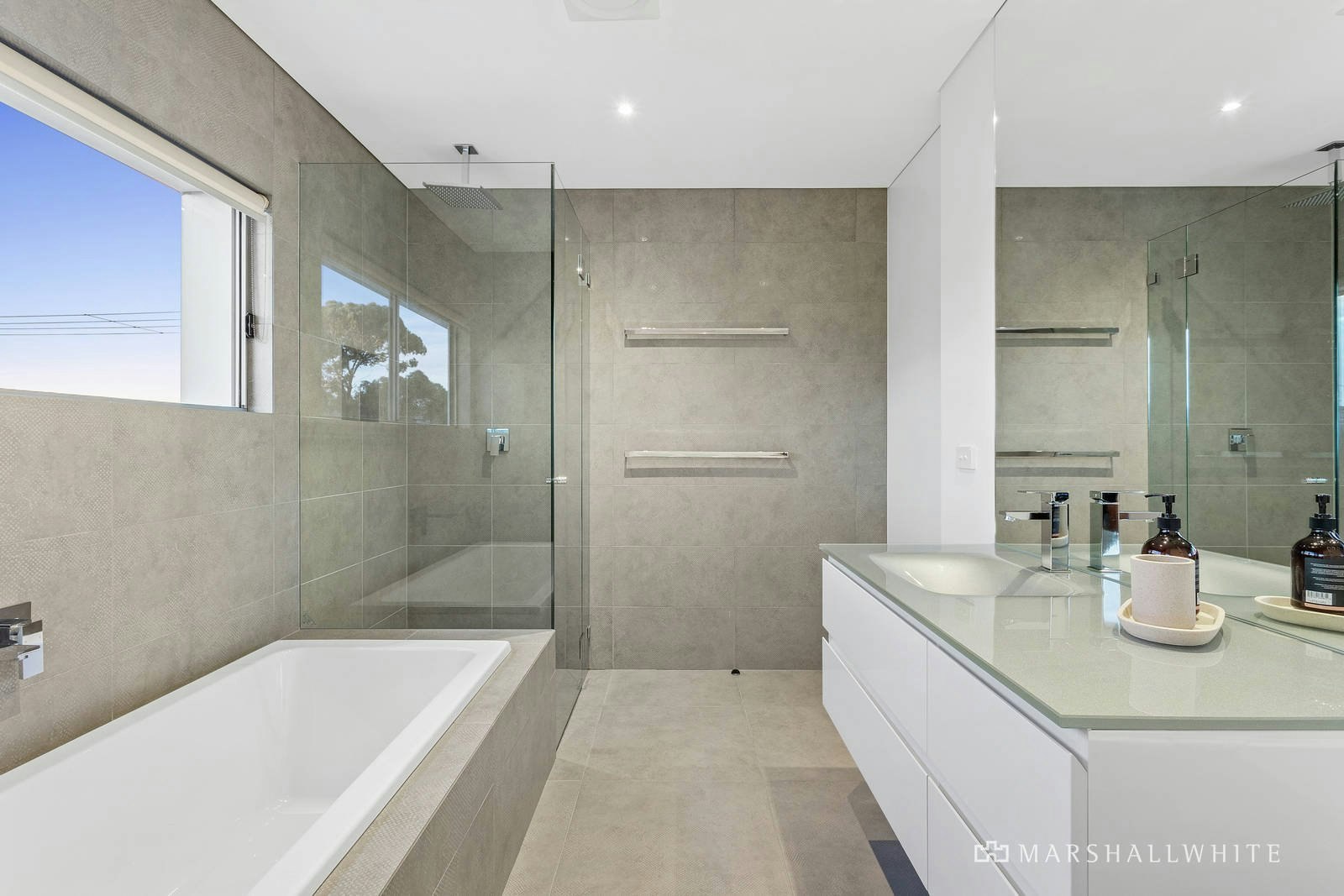 4A Coveside Avenue, Safety Beach, VIC