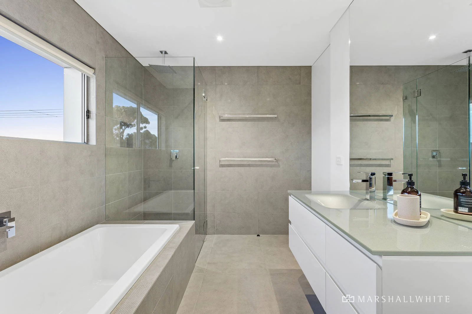 4A Coveside Avenue, Safety Beach, VIC