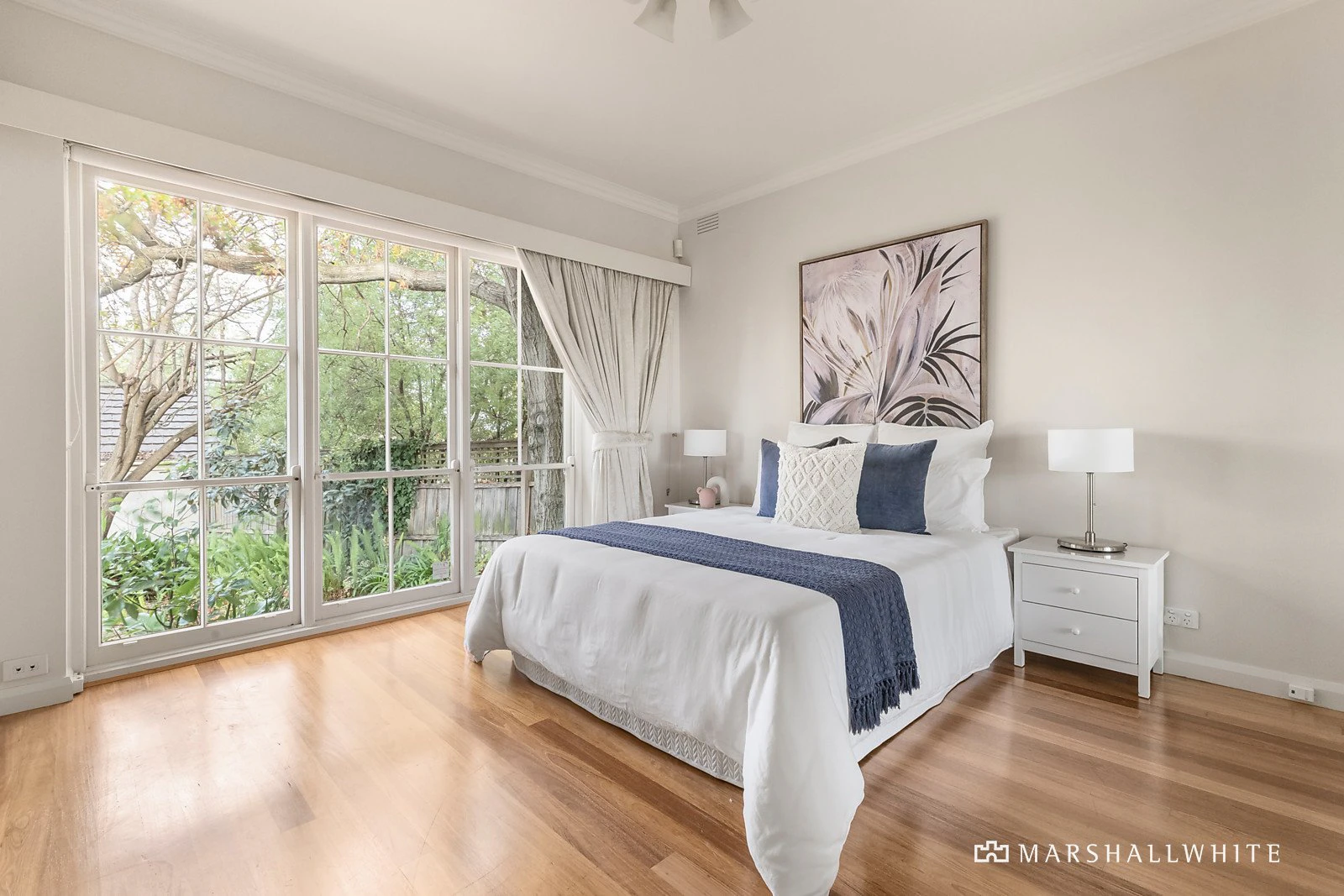 13 Athelstan Road, Camberwell, VIC