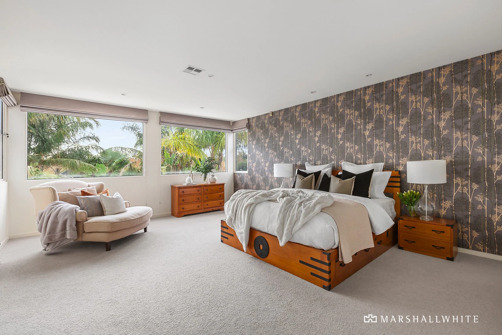 15 Cloverdale Road, Glen Iris, VIC