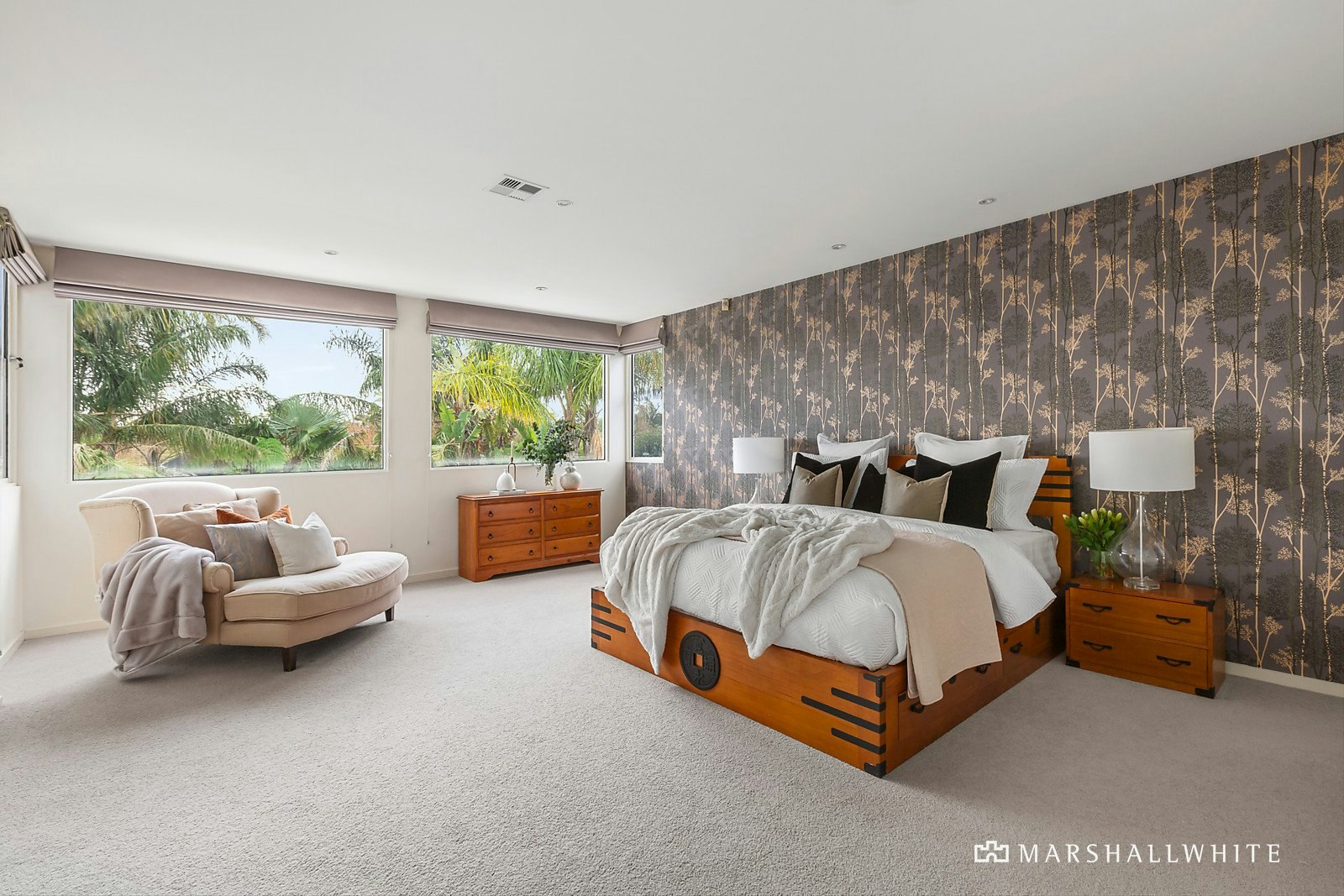 15 Cloverdale Road, Glen Iris, VIC