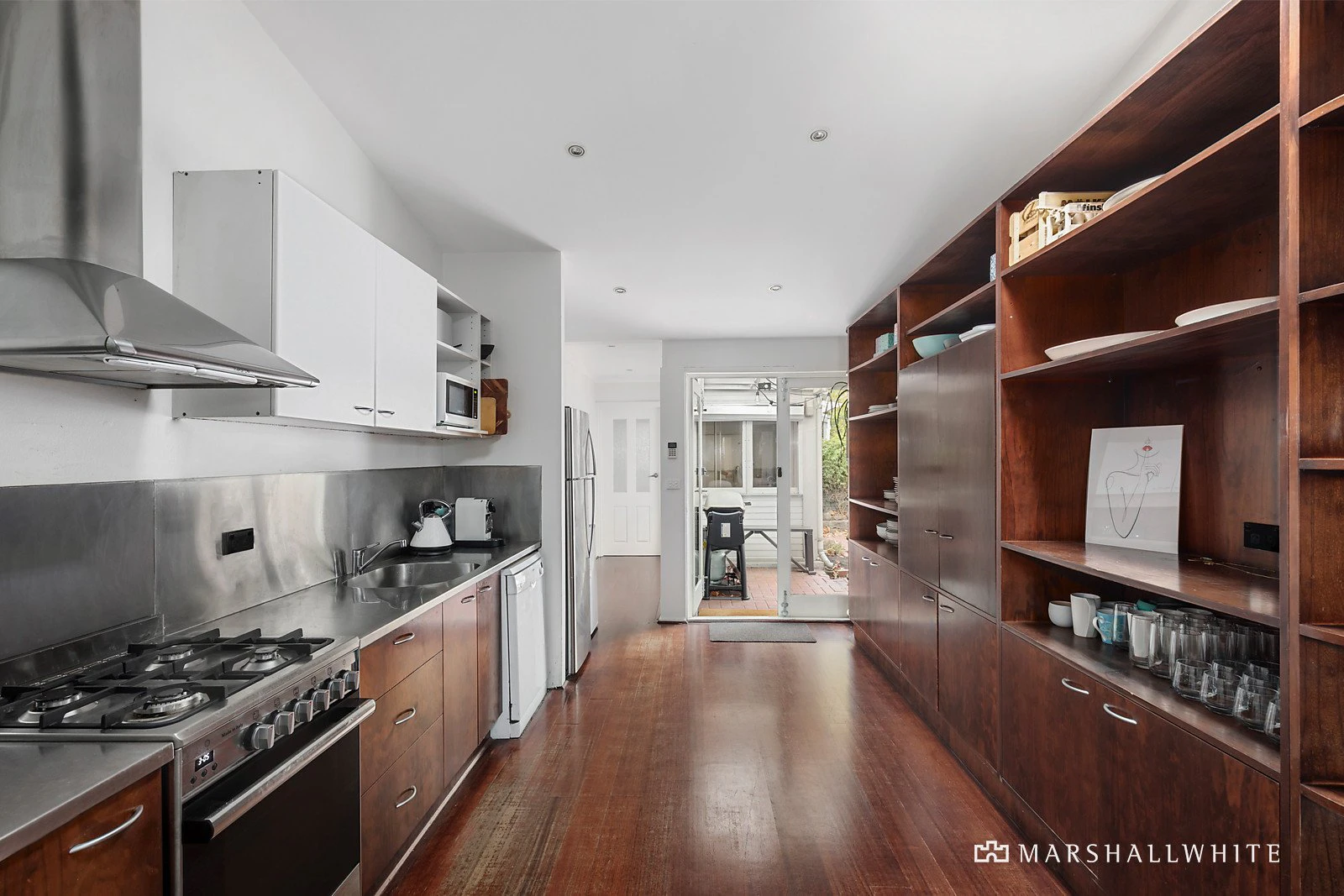 24 Henderson Street, South Melbourne, VIC