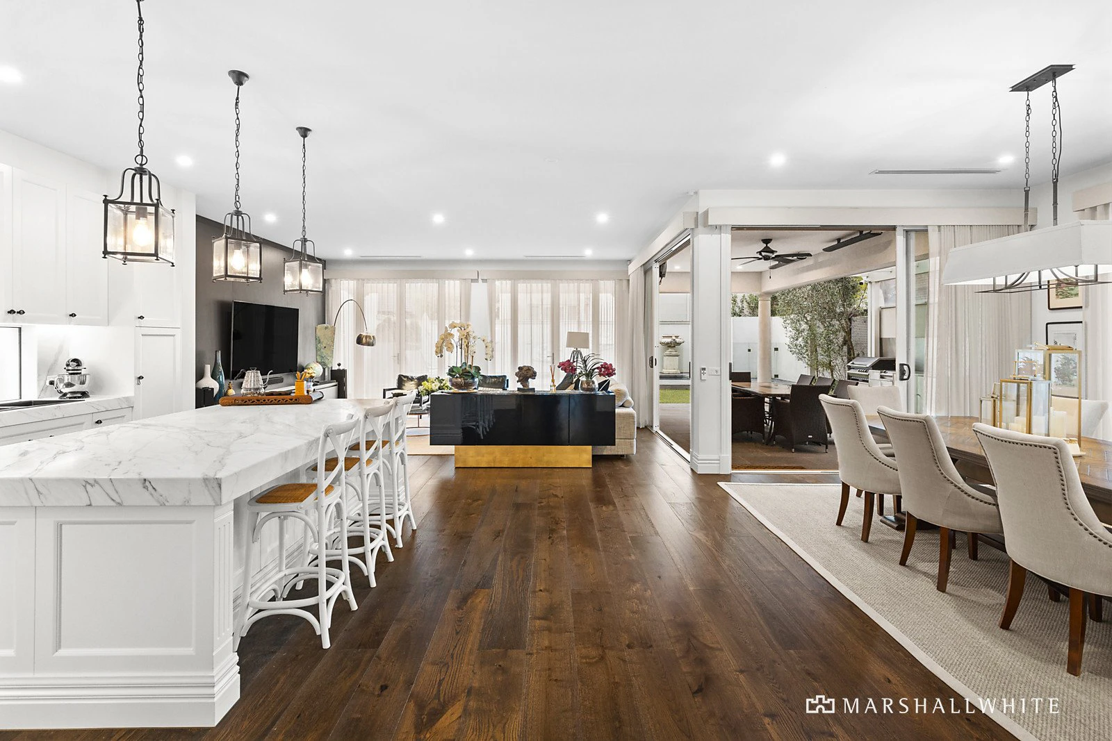 2 Stanley Grove, Canterbury, VIC