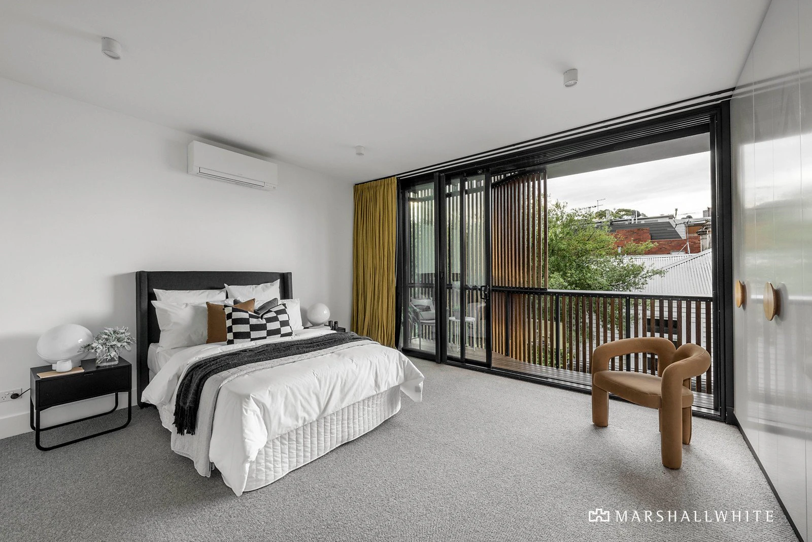 152 Napier Street, South Melbourne, VIC