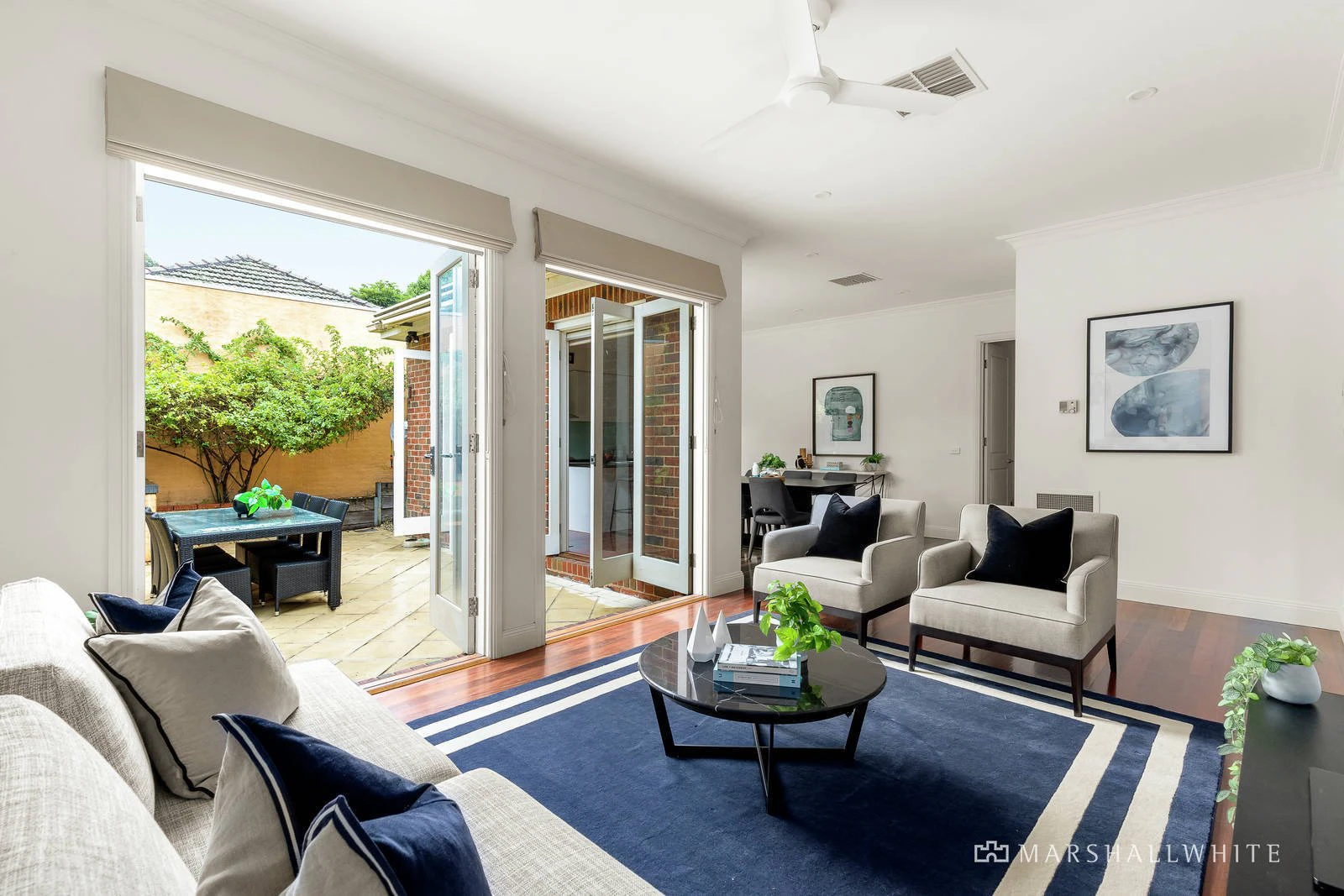 2/7 St Georges Crescent, Ashburton, VIC