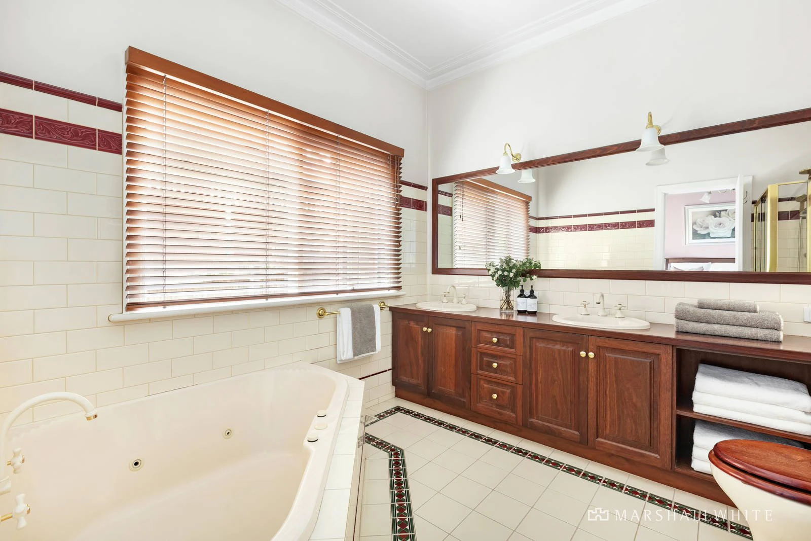 11 First Avenue, Kew, VIC