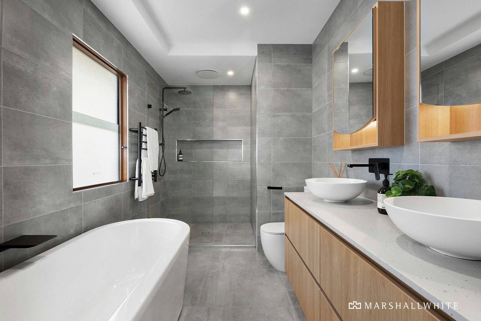 32 Canberra Grove, Brighton East, VIC