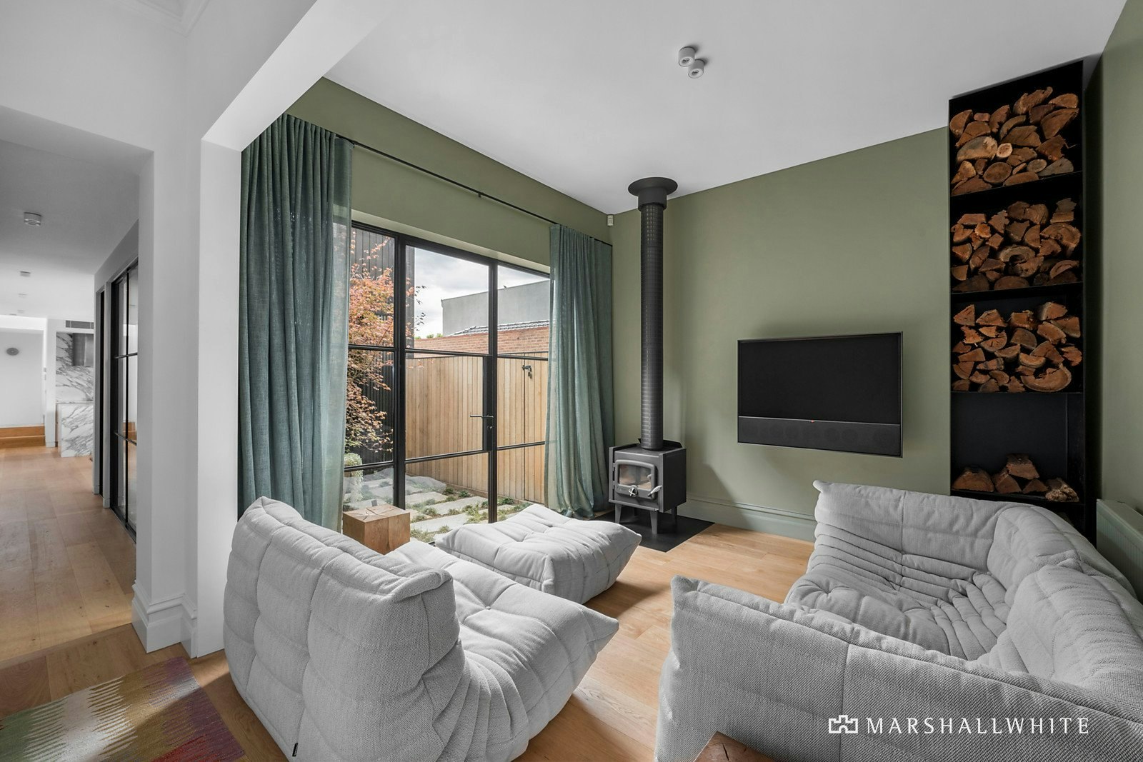 3 Finlay Street, Albert Park, VIC