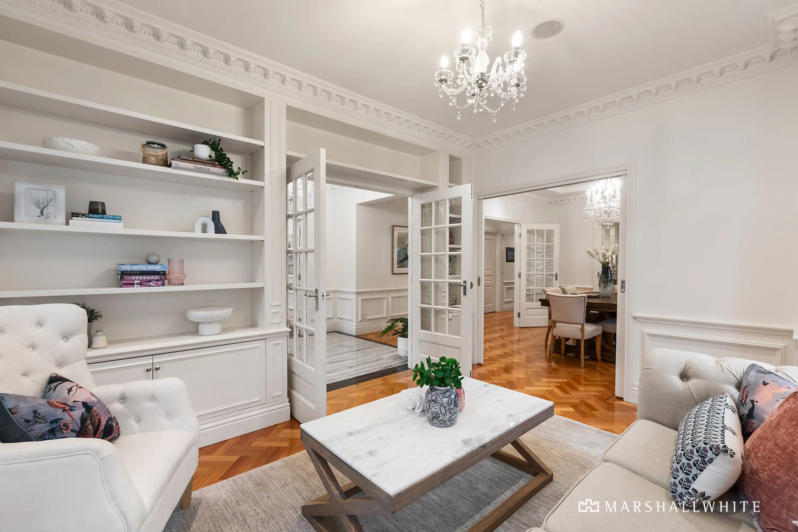 1/10 Lesley Street, Camberwell, VIC