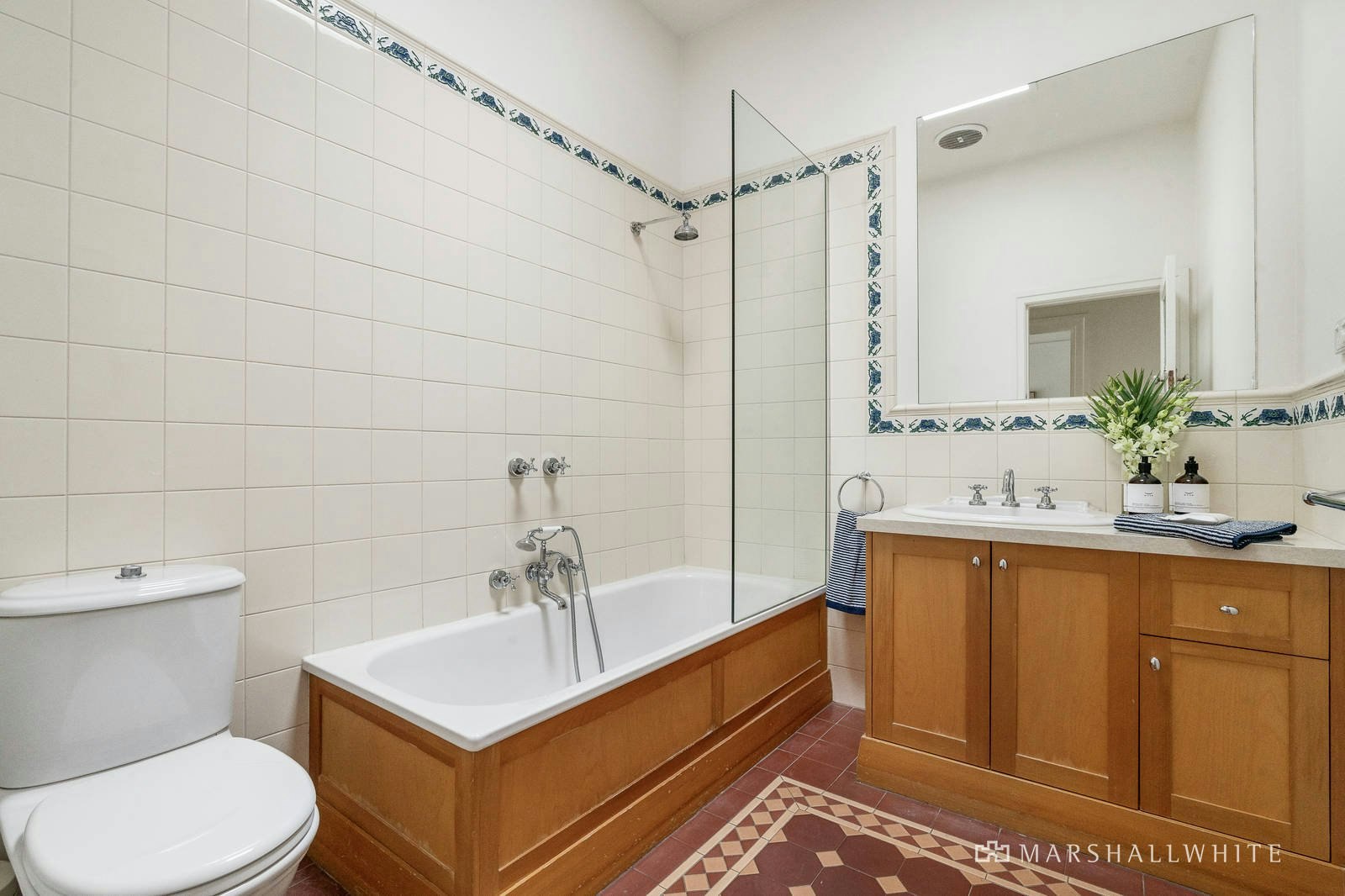 9 Miller Grove, Kew, VIC