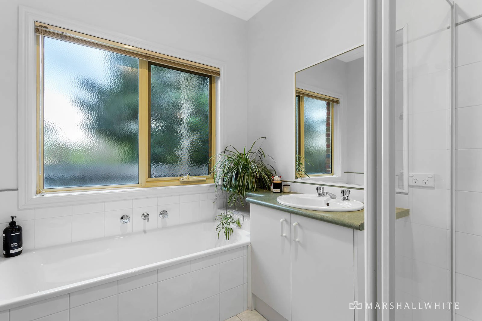 4/100 Beleura Hill Road, Mornington, VIC