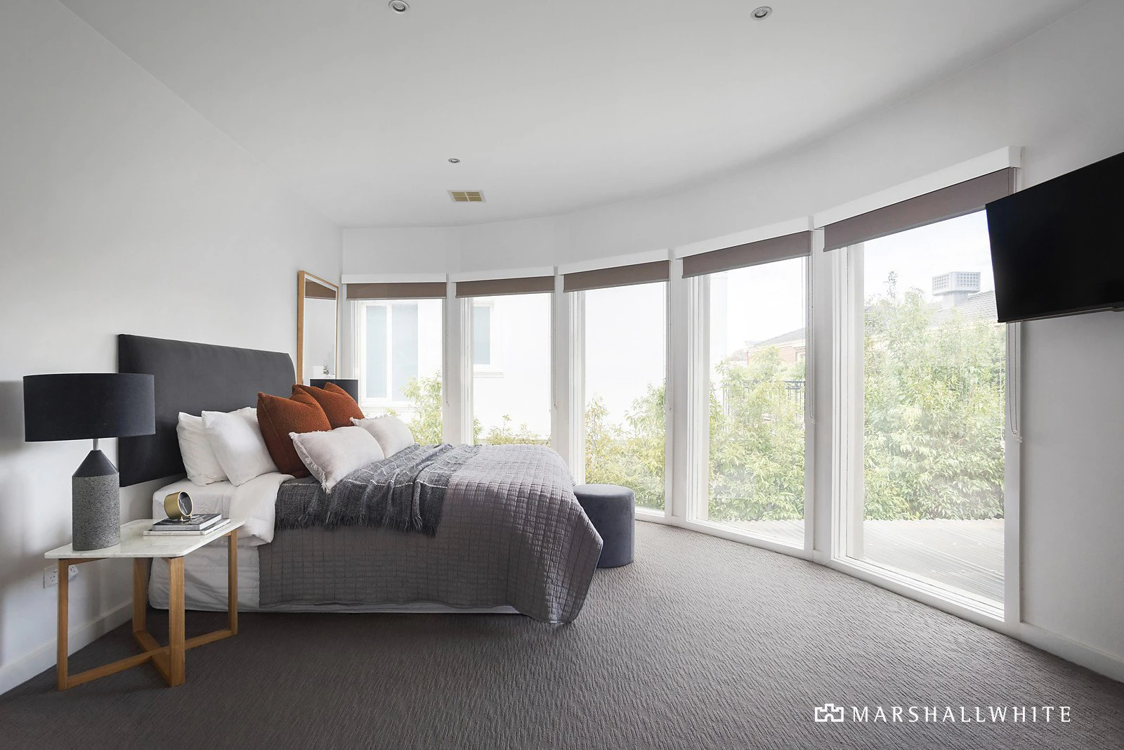 2 St James Park Drive, Brighton, VIC