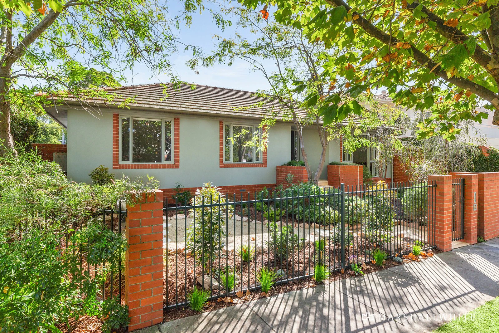 1 Bonview Road, Malvern, VIC