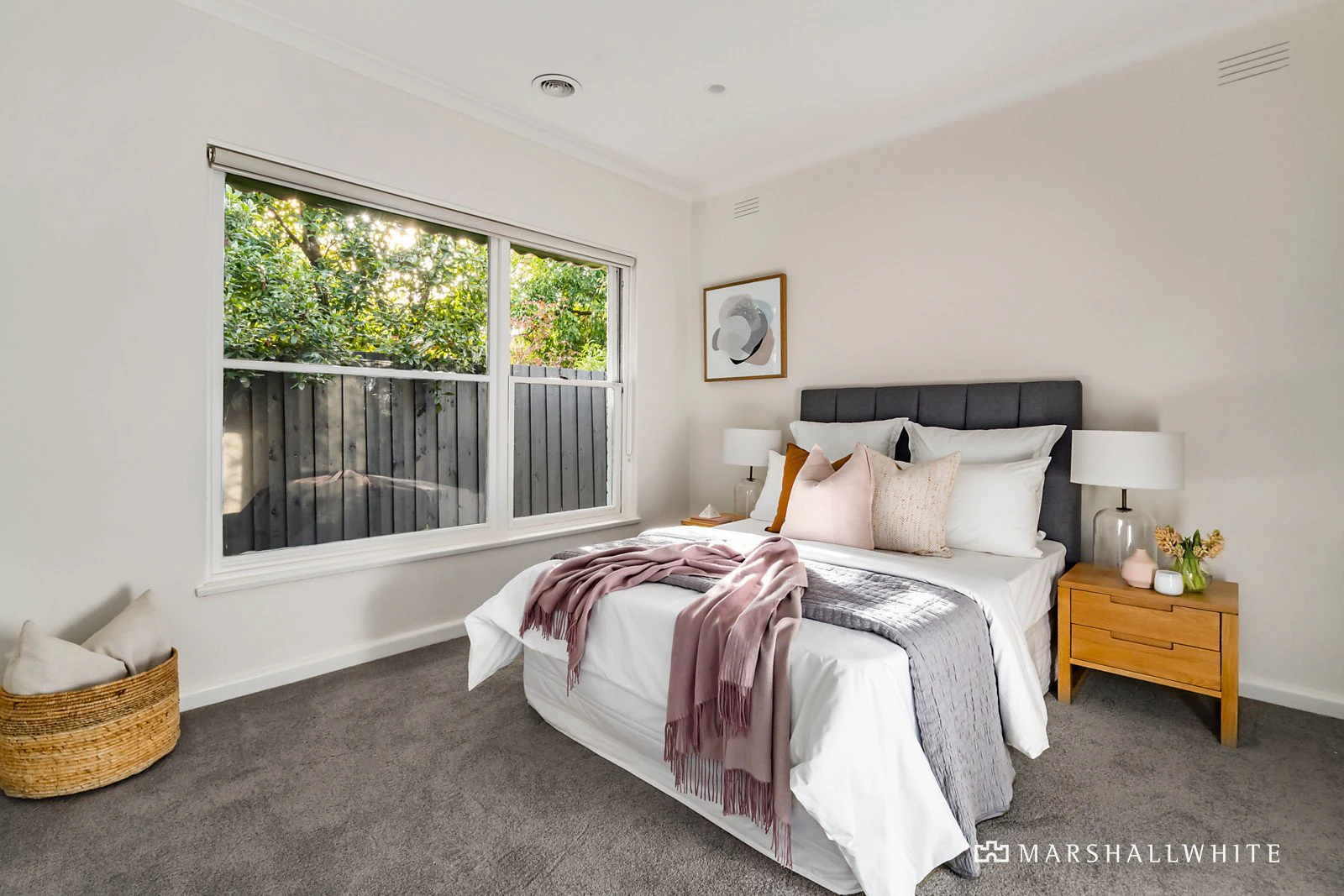 17a Salisbury Avenue, Mont Albert, VIC