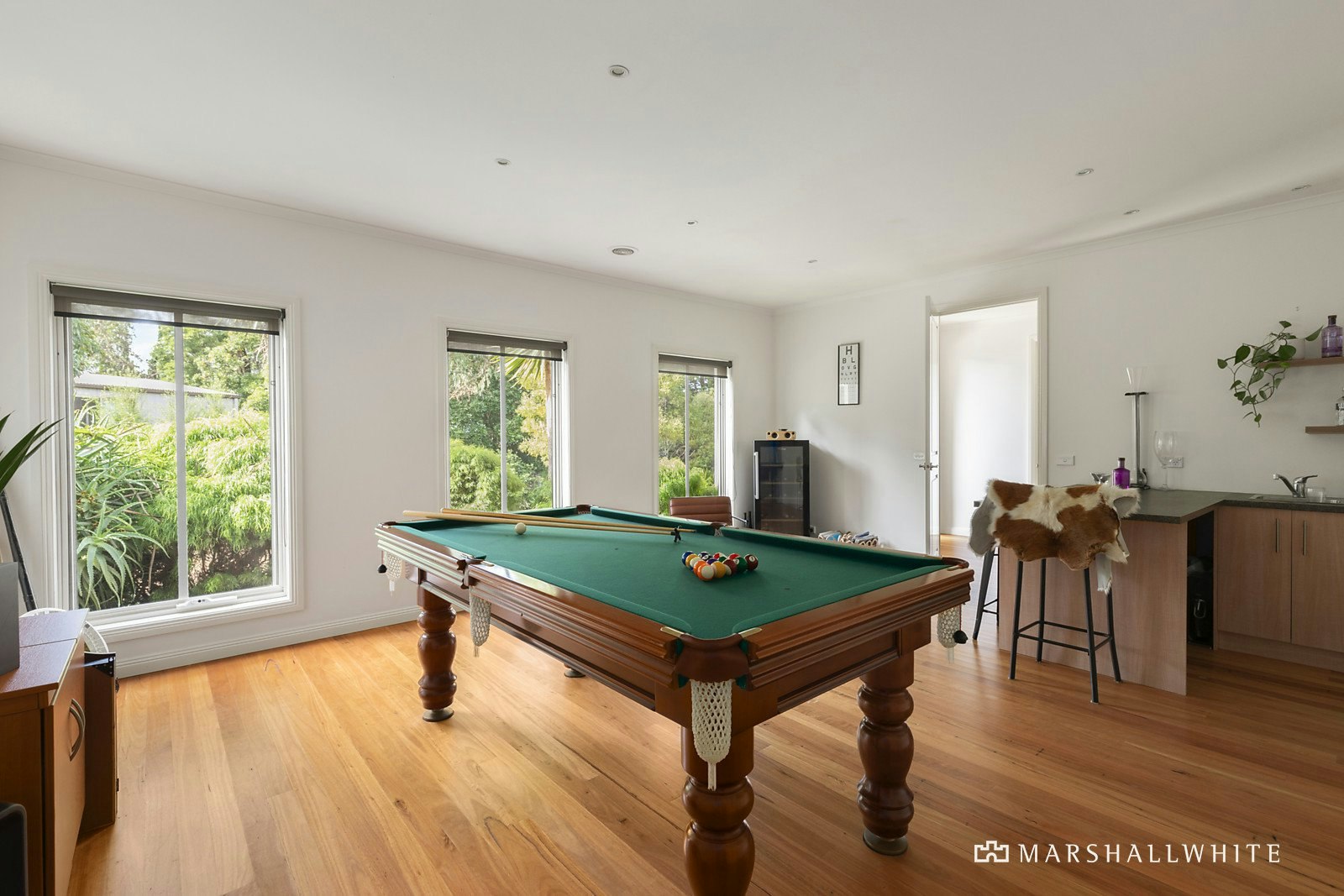 6 Falconer Road, Park Orchards, VIC