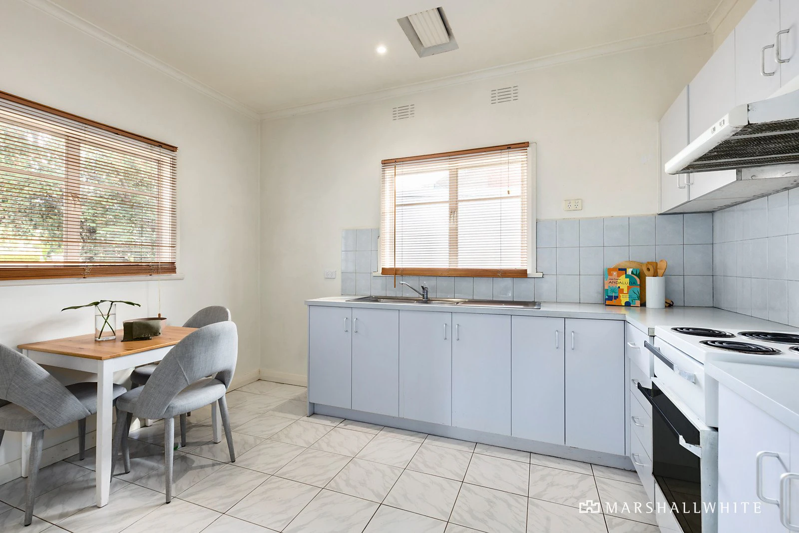 19 Eley Road, Box Hill South, VIC