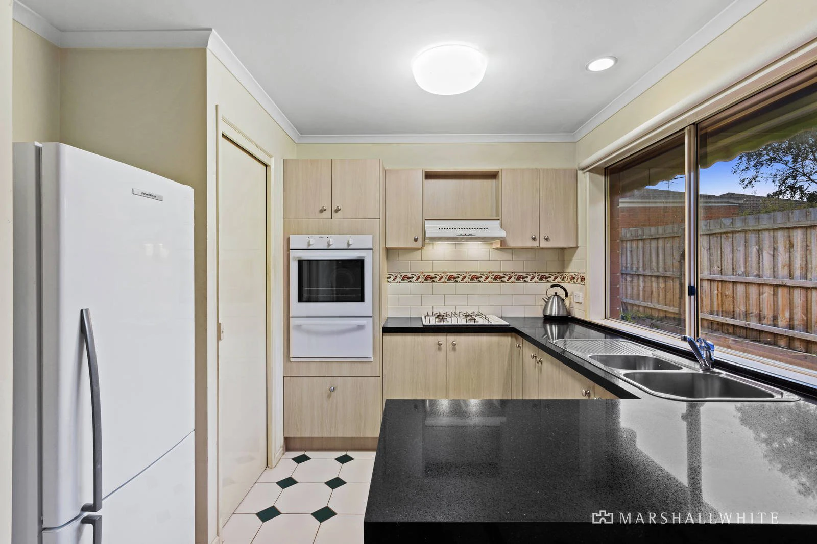 3/22 Beatty Parade, Mornington, VIC