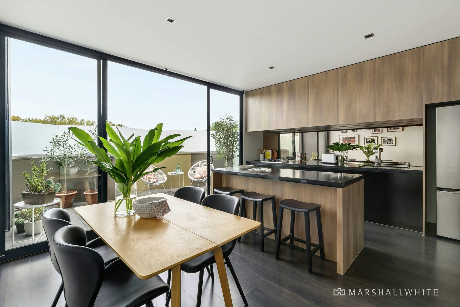 2/85 Nicholson Street, Abbotsford, VIC