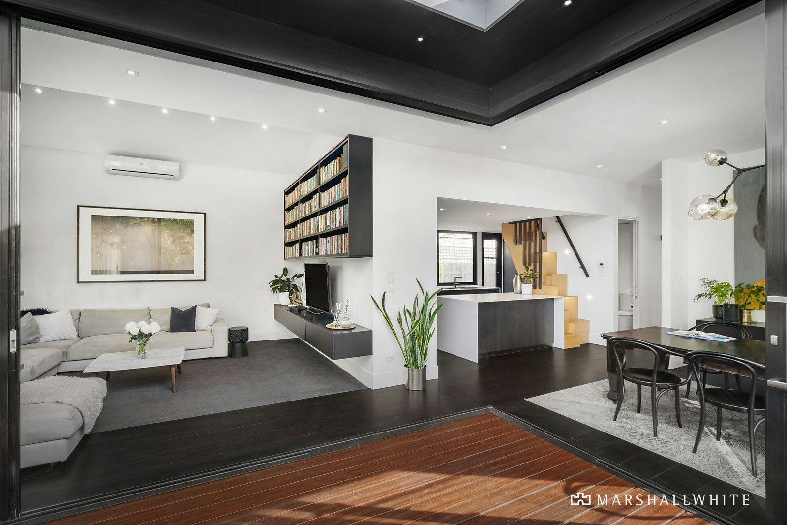 16 Budd Street, Brighton, VIC