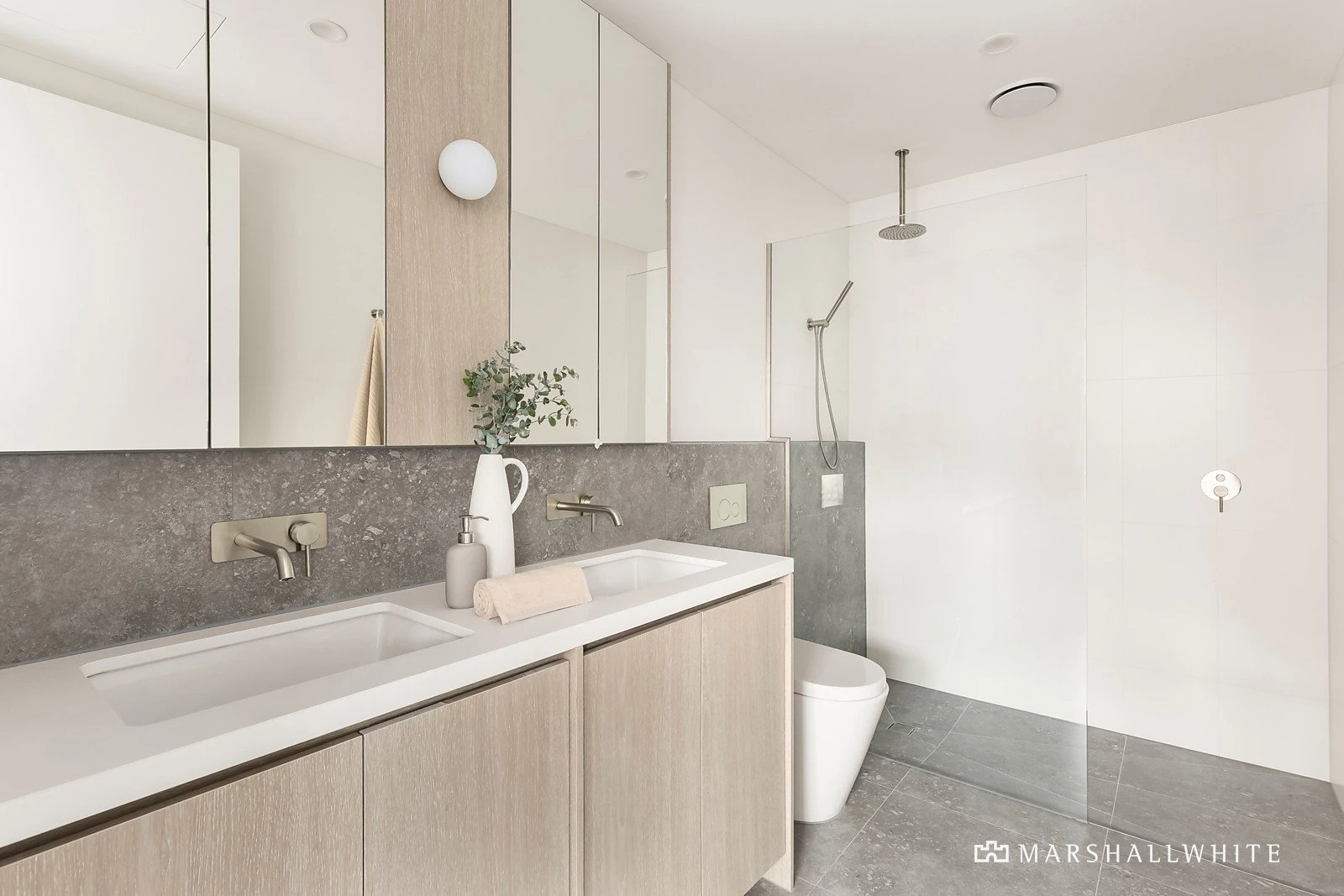 1/1114 Burke Road, Balwyn North, VIC