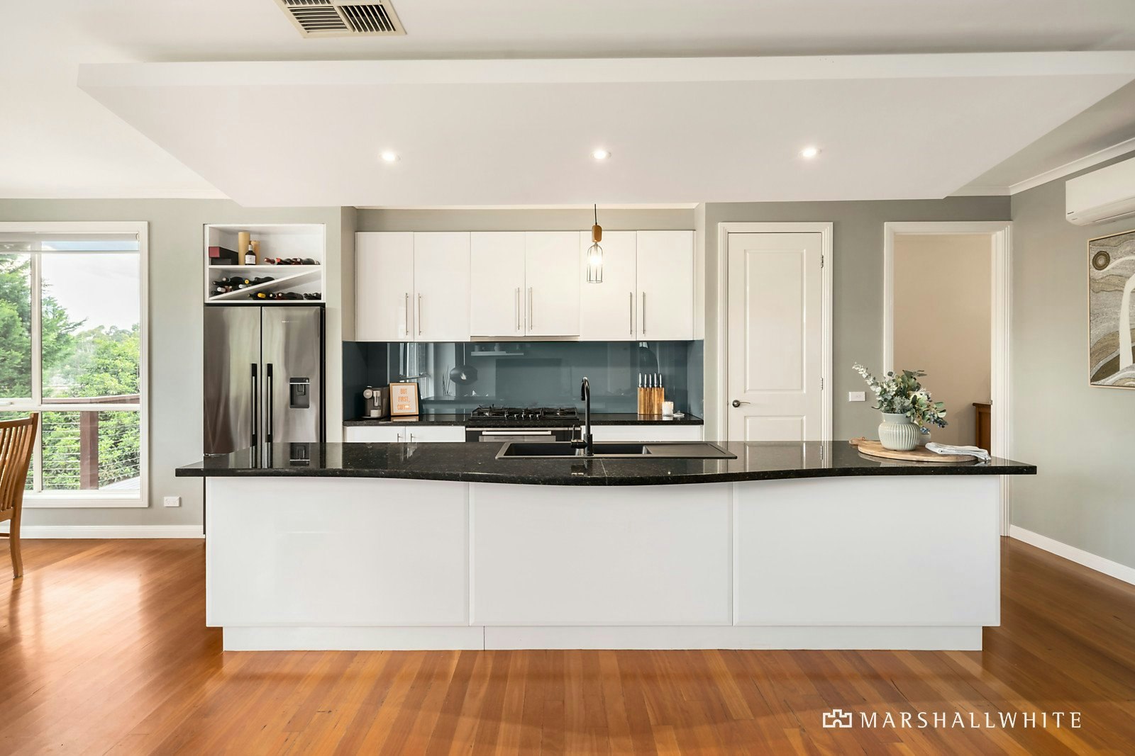 6 Falconer Road, Park Orchards, VIC