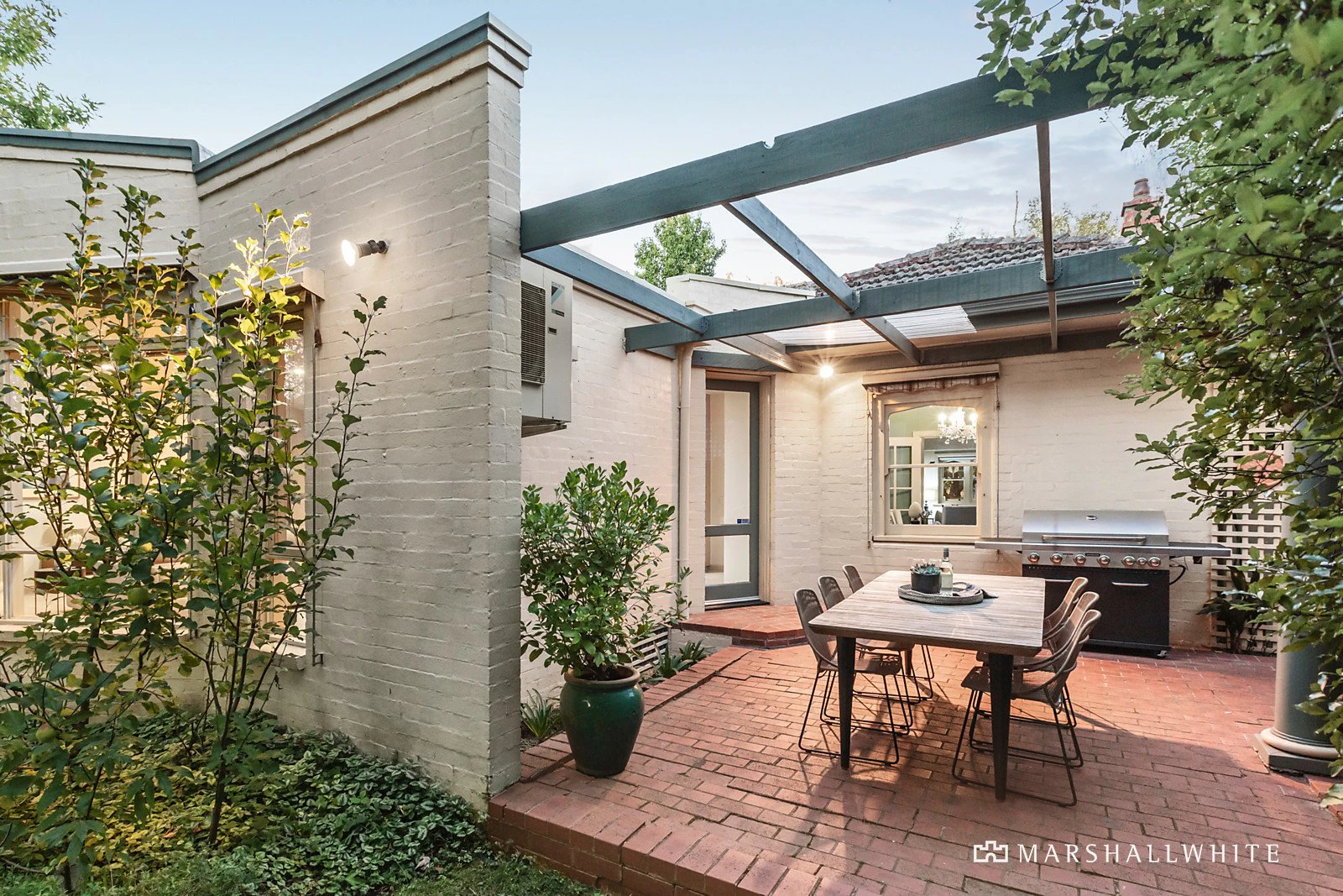 7 Salisbury Avenue, Mont Albert, VIC
