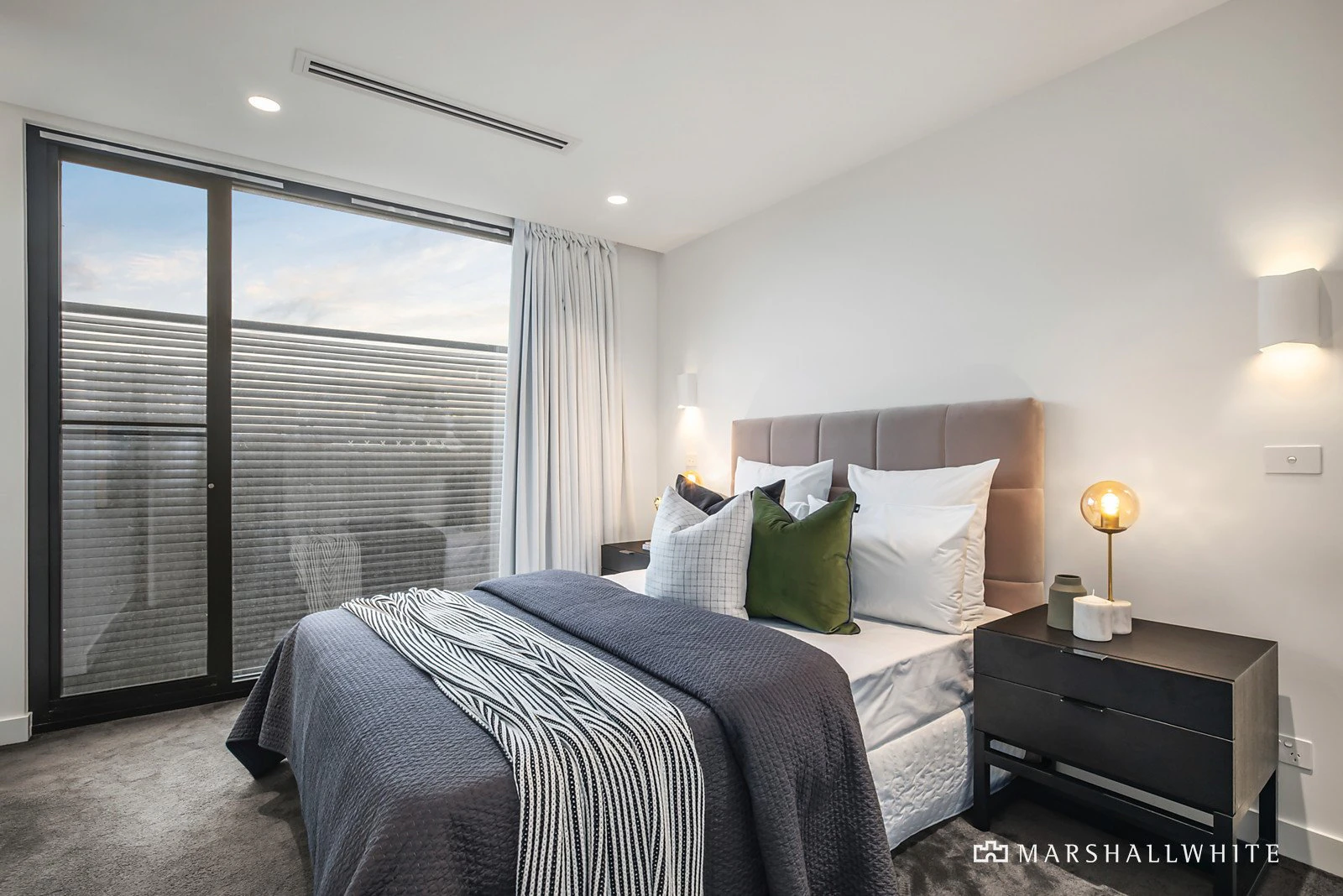 8 Oak Grove, Ripponlea, VIC