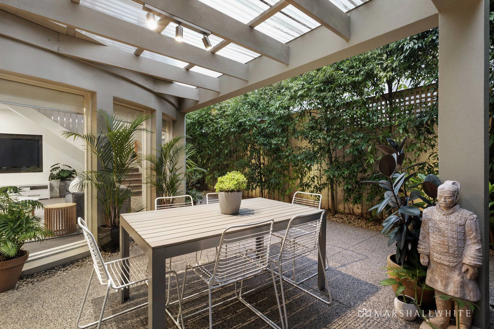 2 St James Park Drive, Brighton, VIC