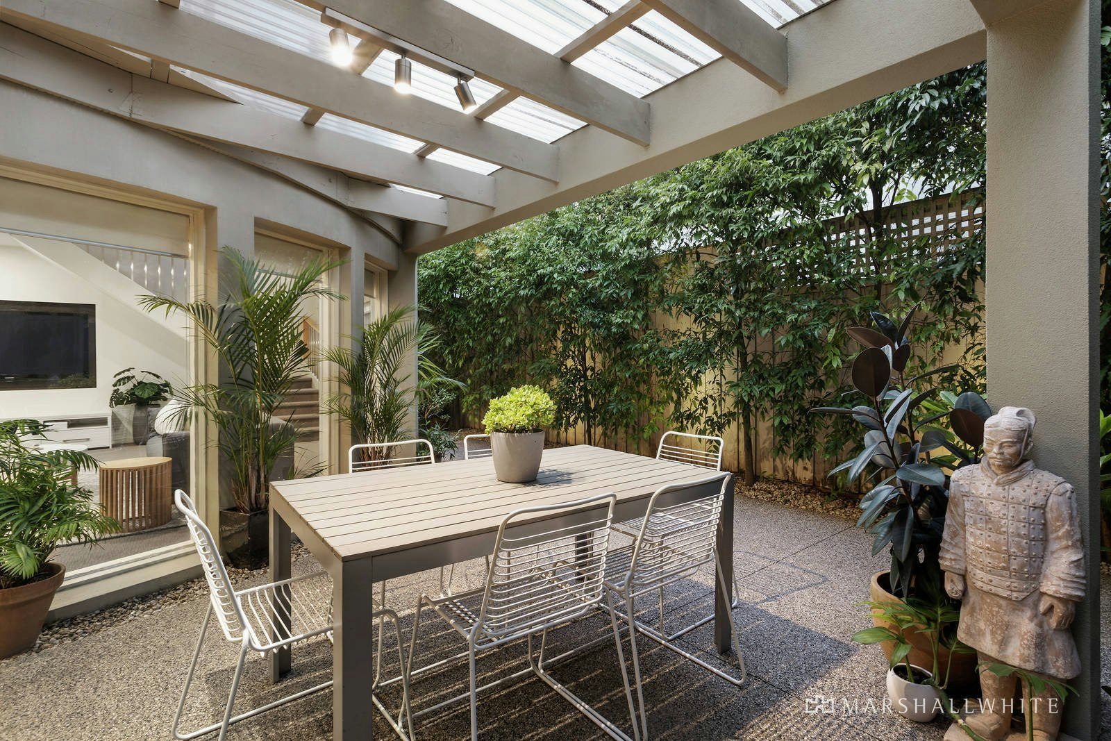 2 St James Park Drive, Brighton, VIC