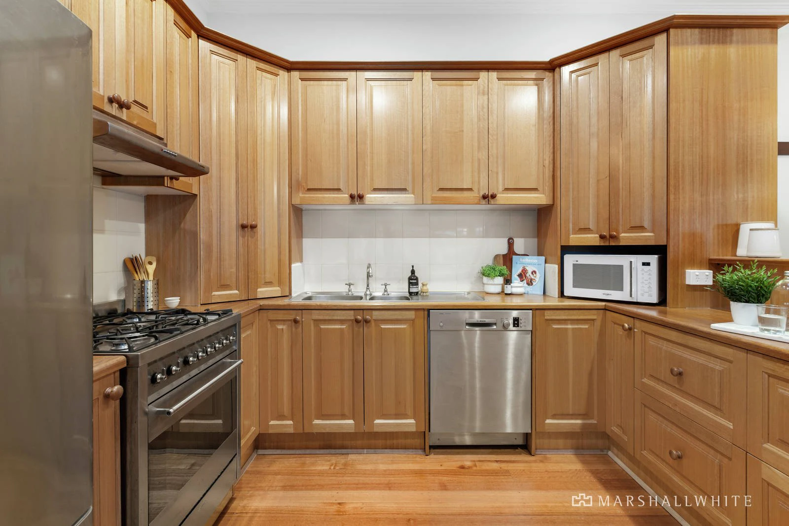 77A Durham Road, Surrey Hills, VIC