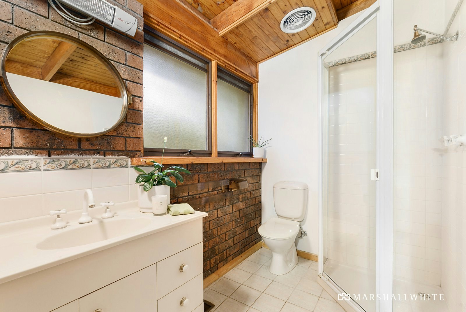 4 Joseph Court, Park Orchards, VIC