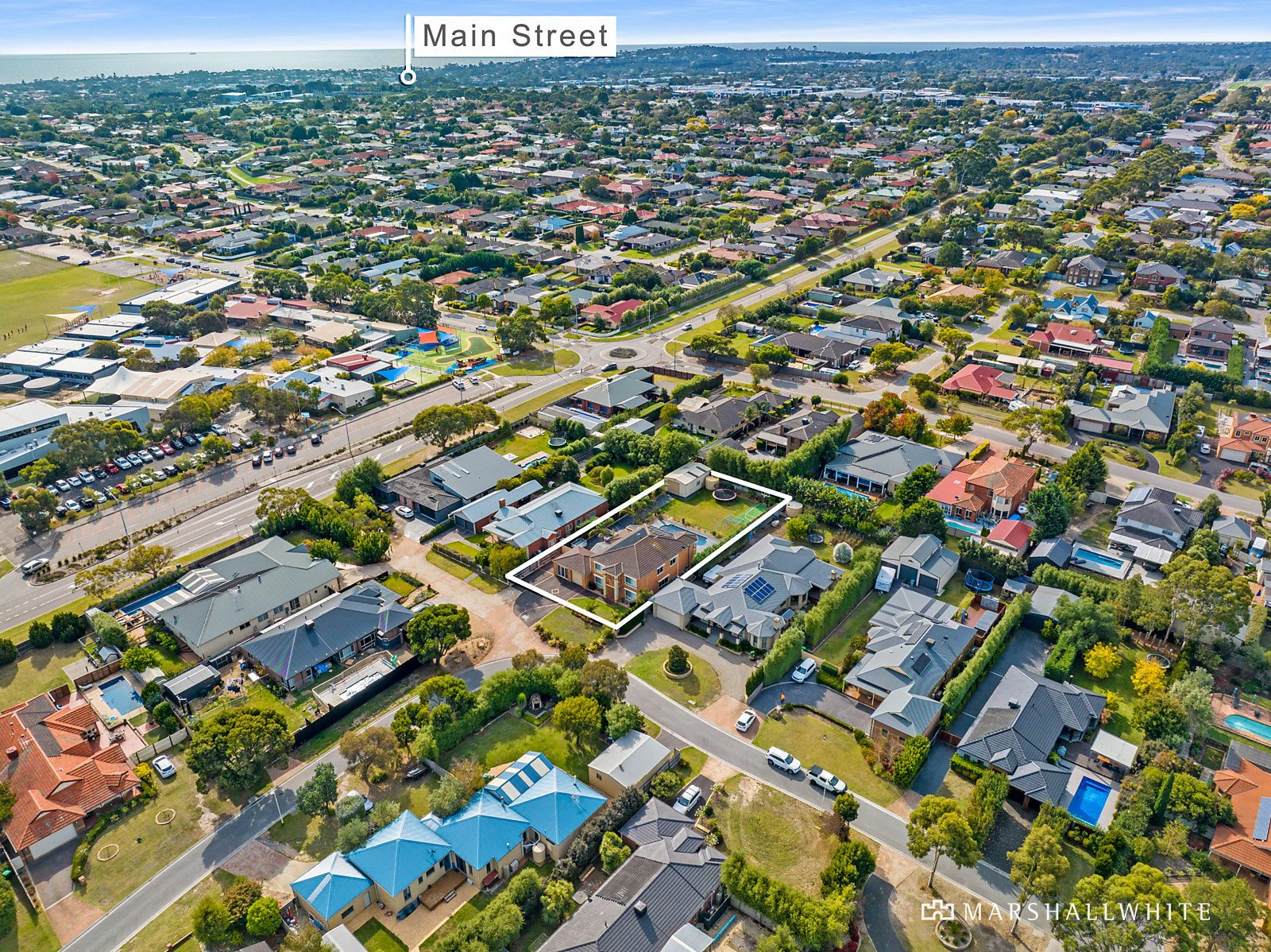 10 Morning Mist Court, Mornington, VIC